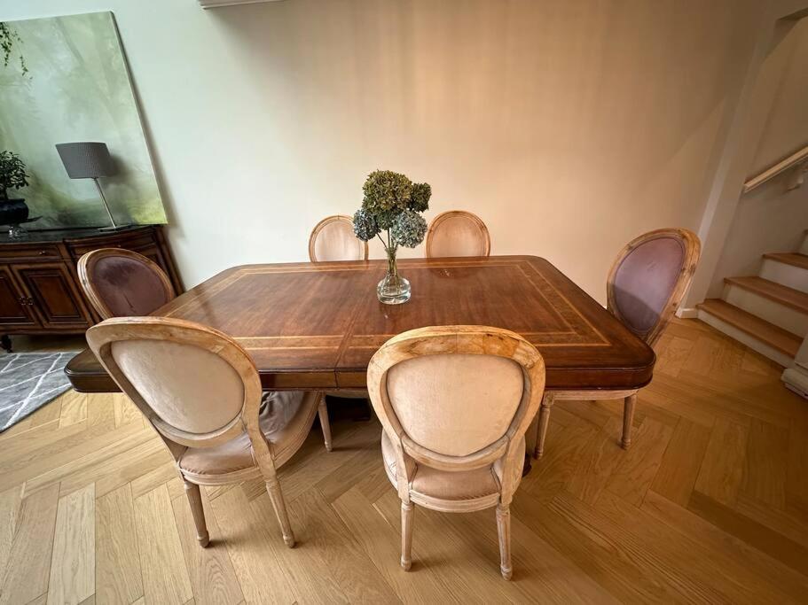 Sequoia House