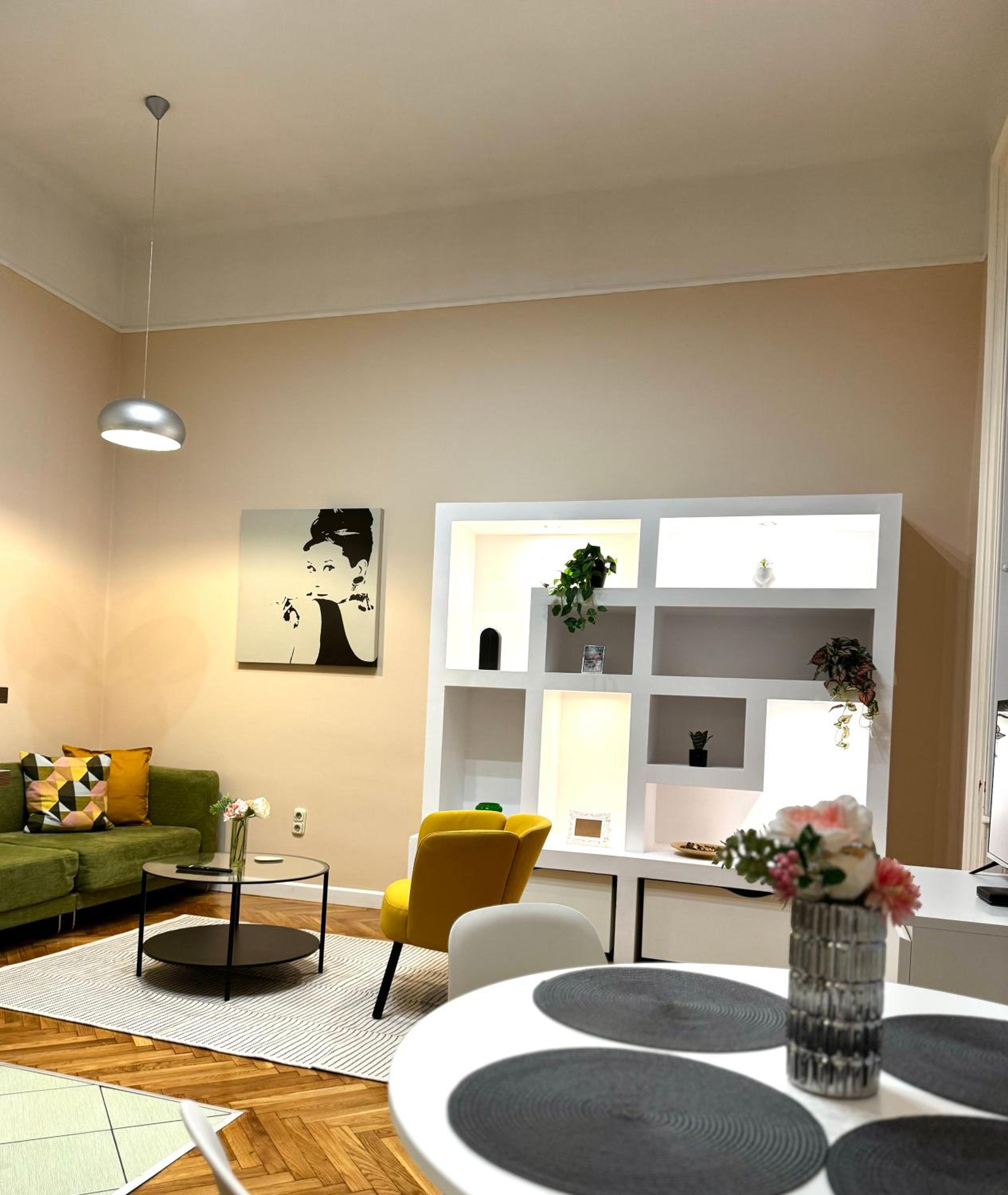 Miracle Apartment Budapest WITH FREE PARKING