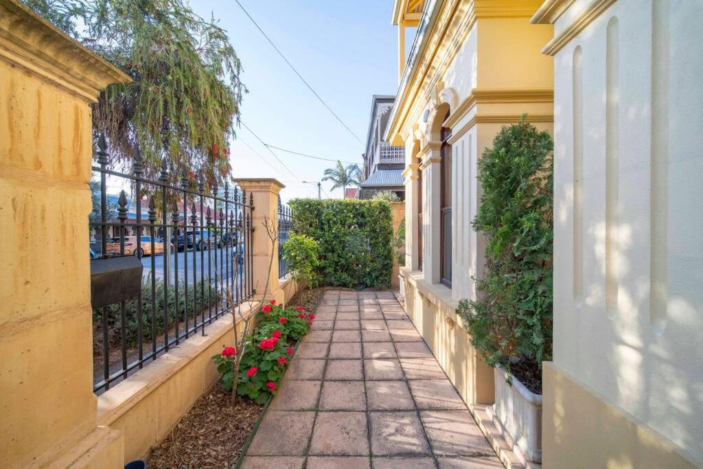Cozy holiday home 5 mins walk to beach in Glenelg