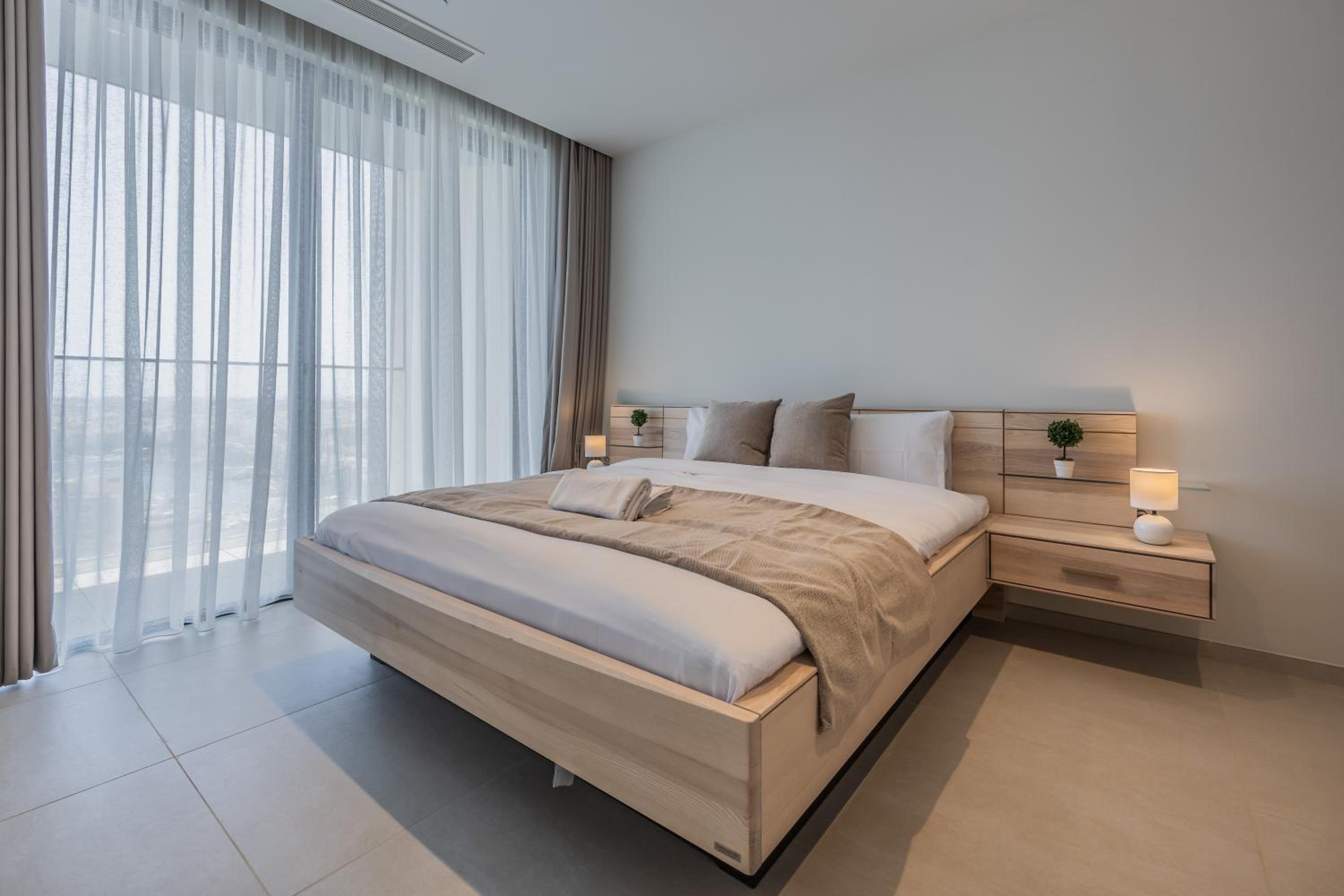 Mercury Luxe Retreat Apartment in Mercury Towers photo 5