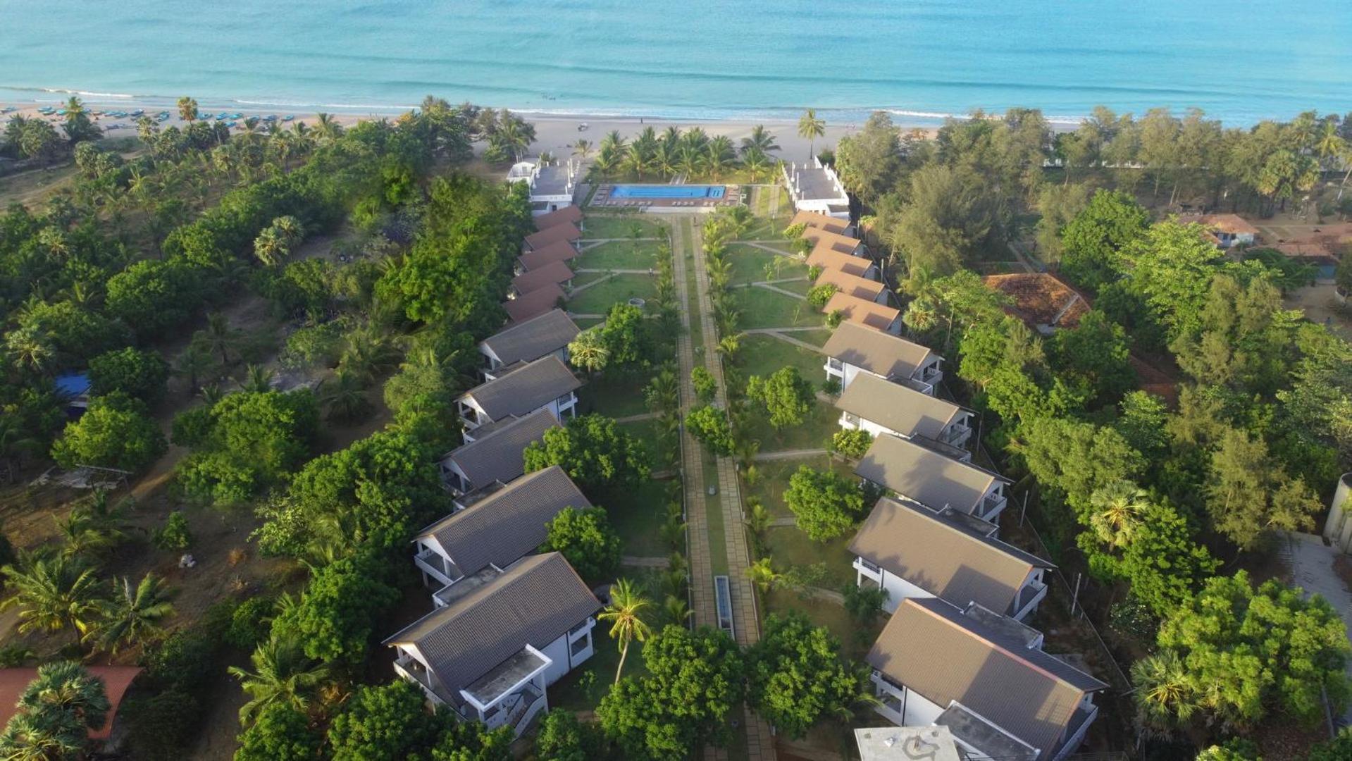 Hotel Uppuveli Beach by DSK - Image 1