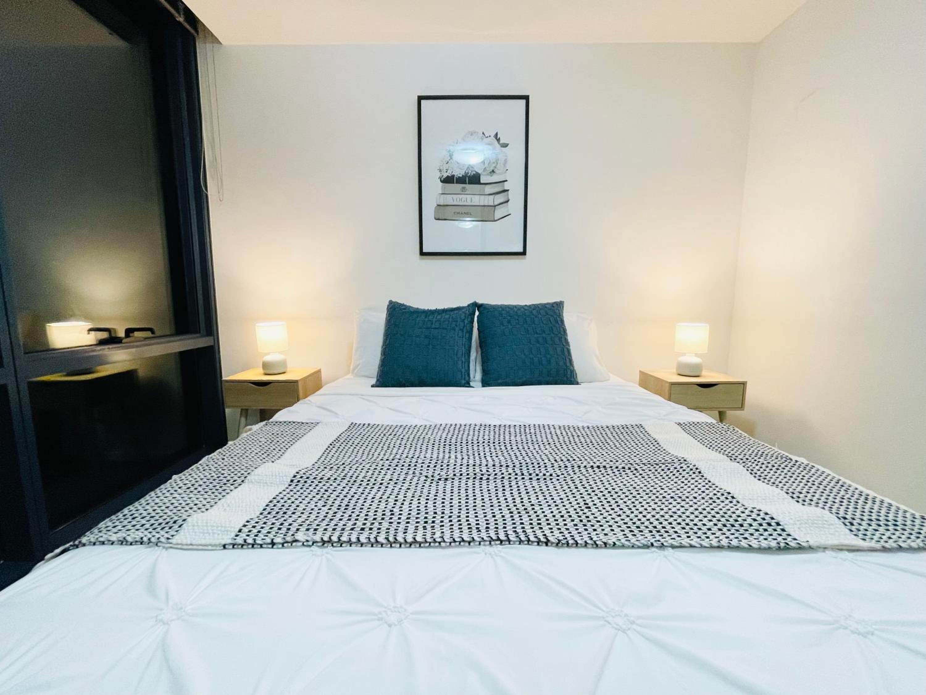Mega Style Apartments Mainpoint