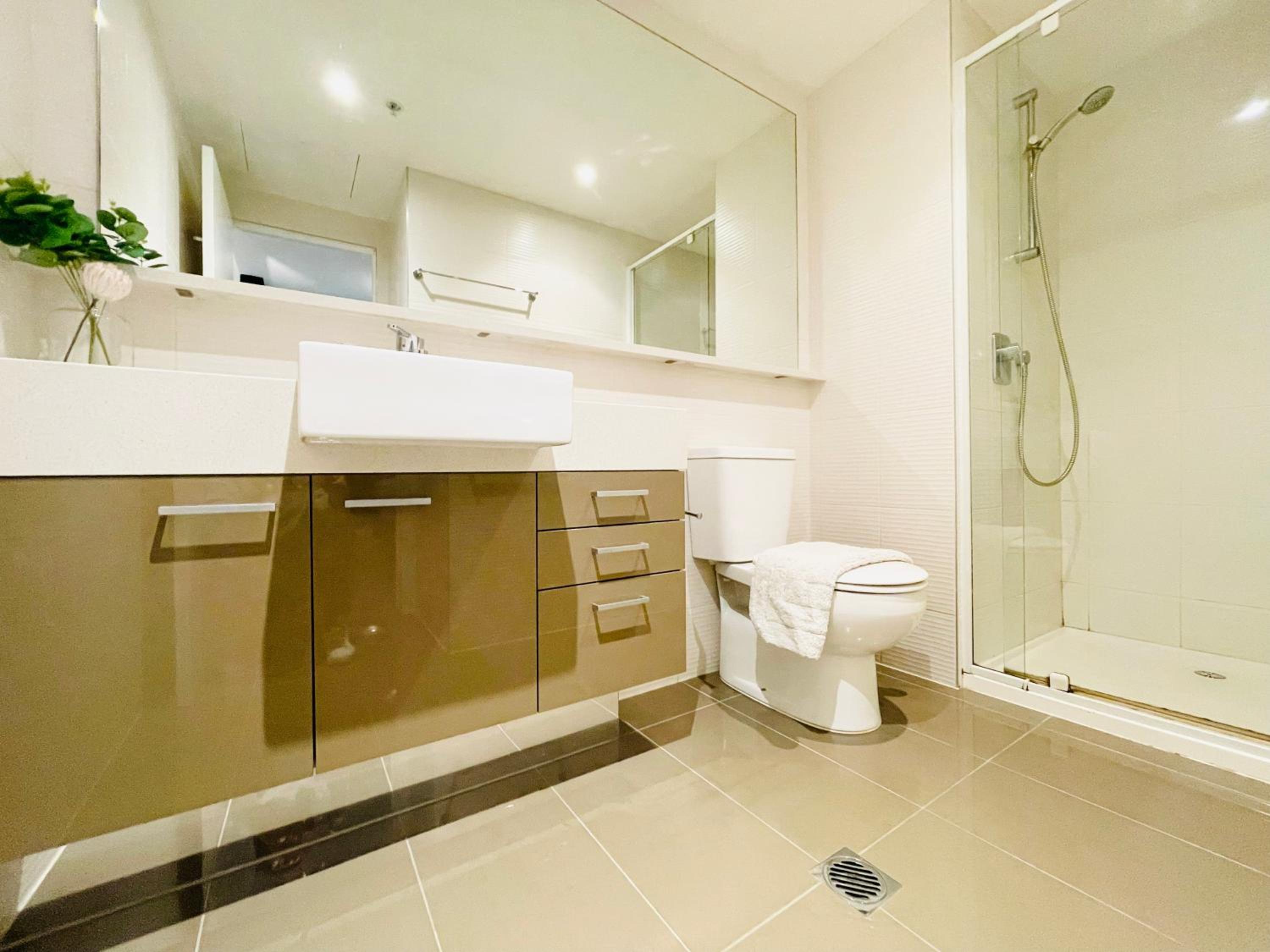Mega Style Apartments Mainpoint
