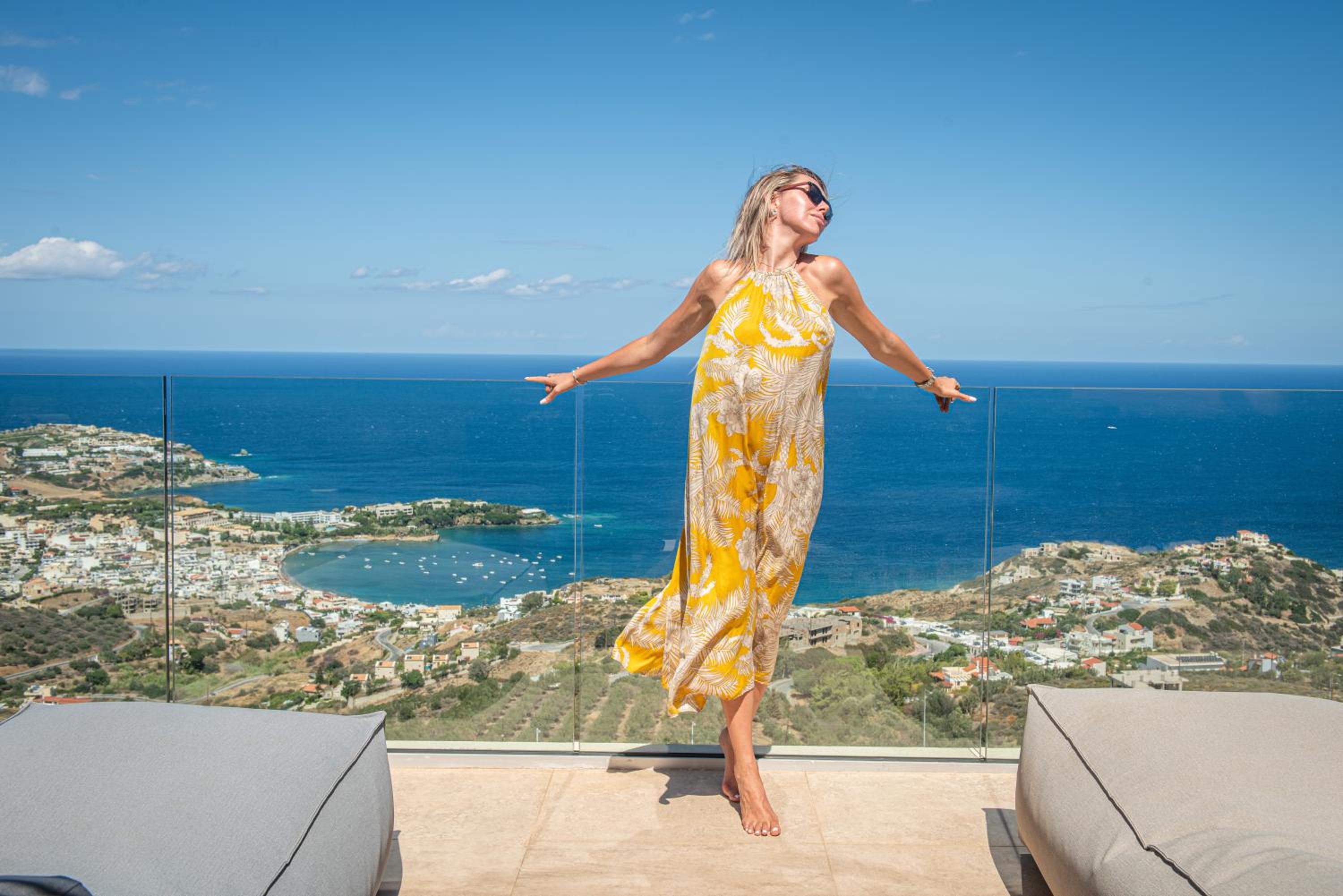 Villa Ouranos - Where the World Unfolds Before You view 4
