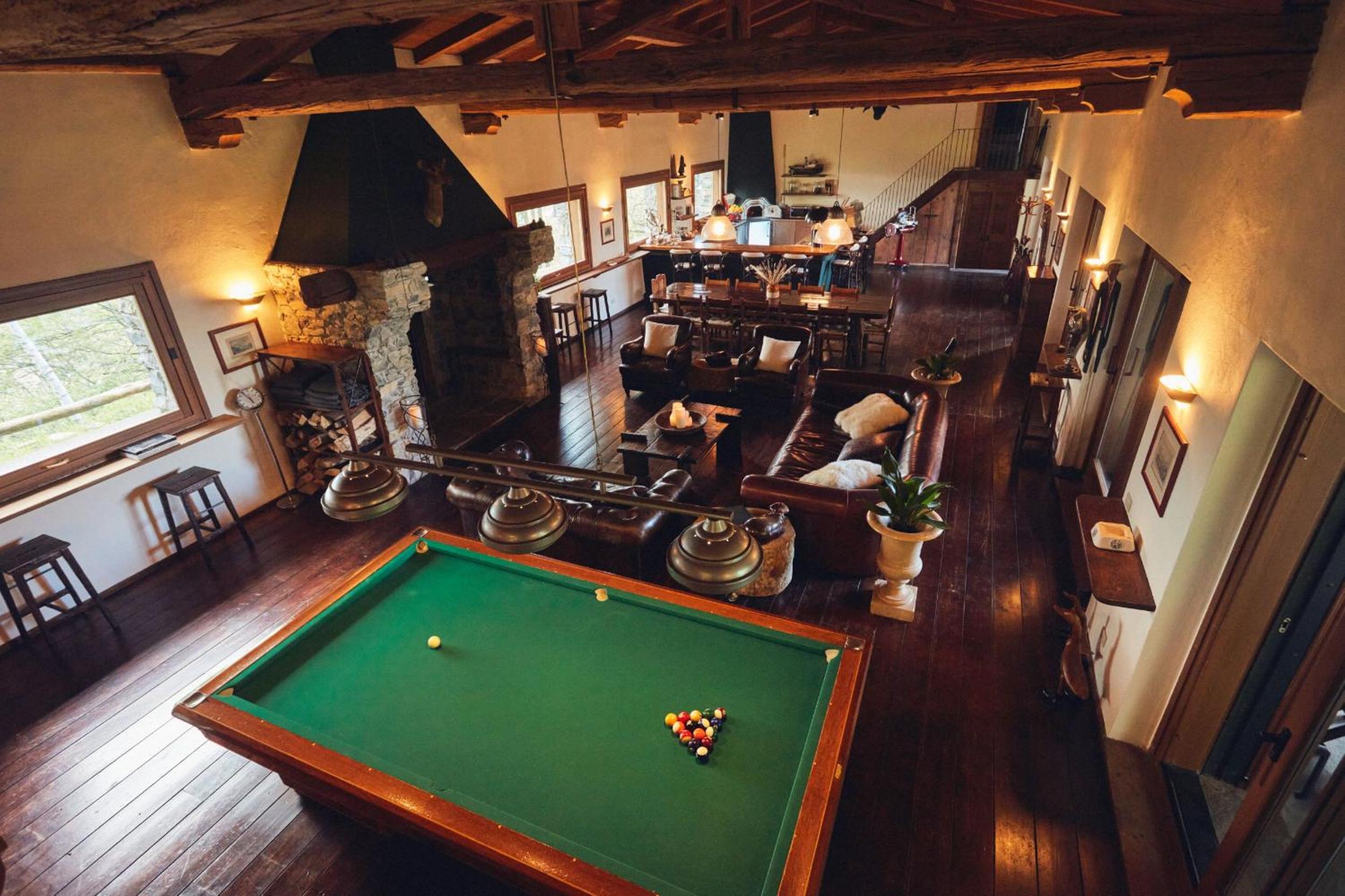 lounge