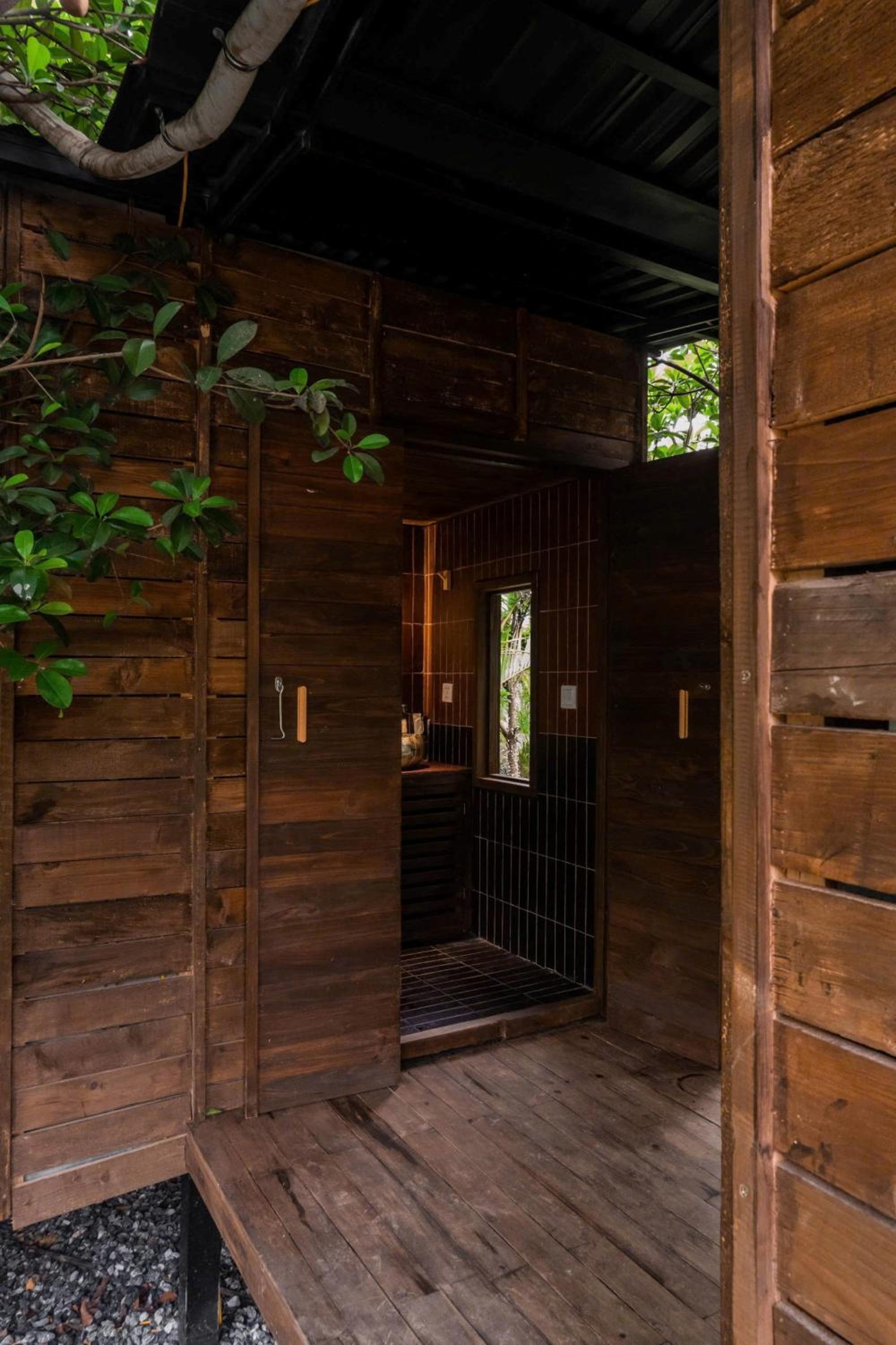 XIEM homestay