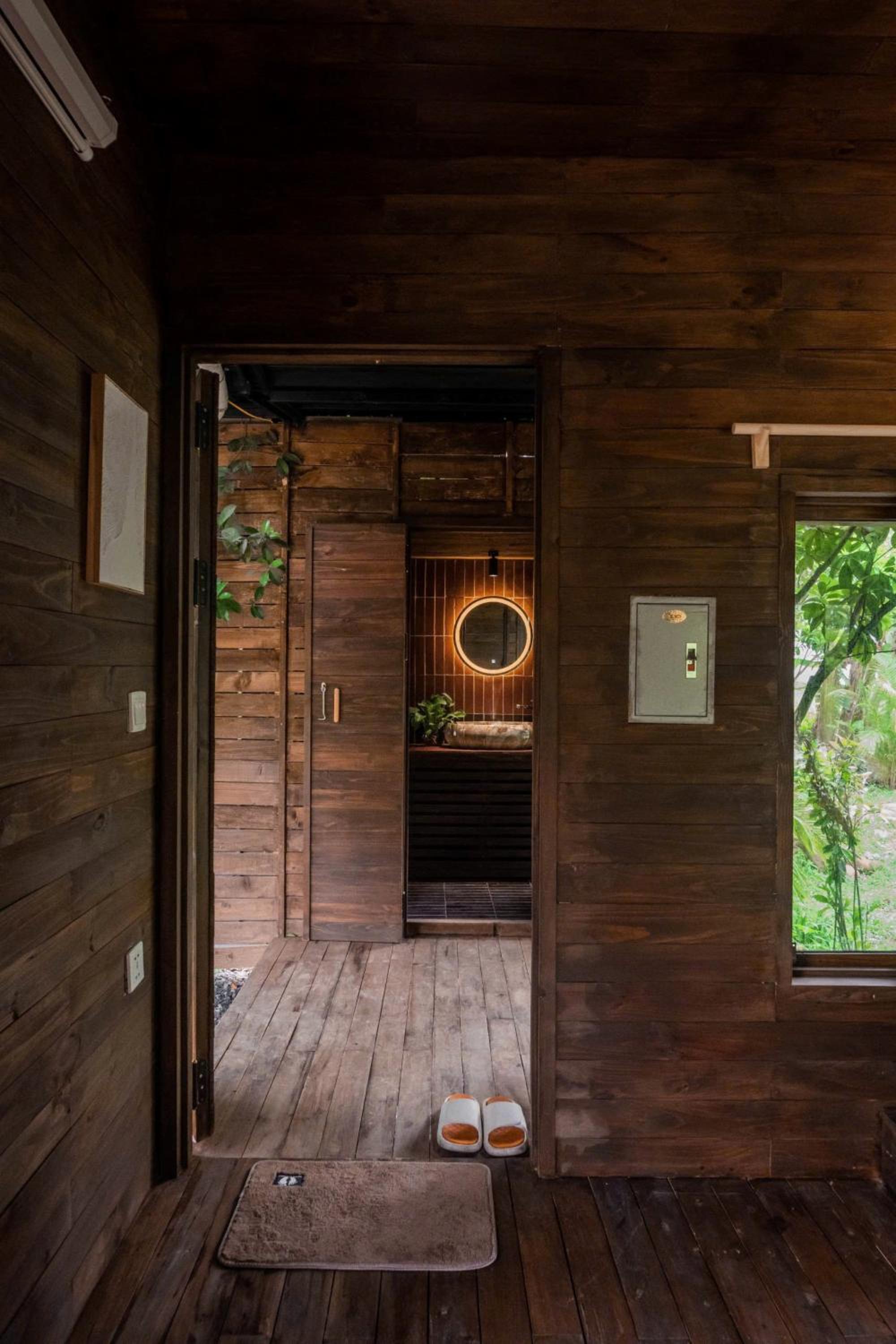 XIEM homestay