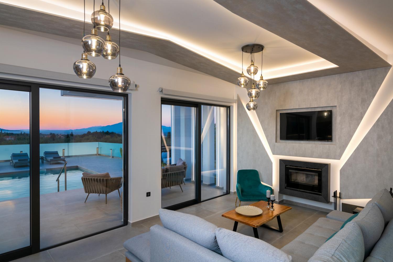 Villa Vatia 3 view 2