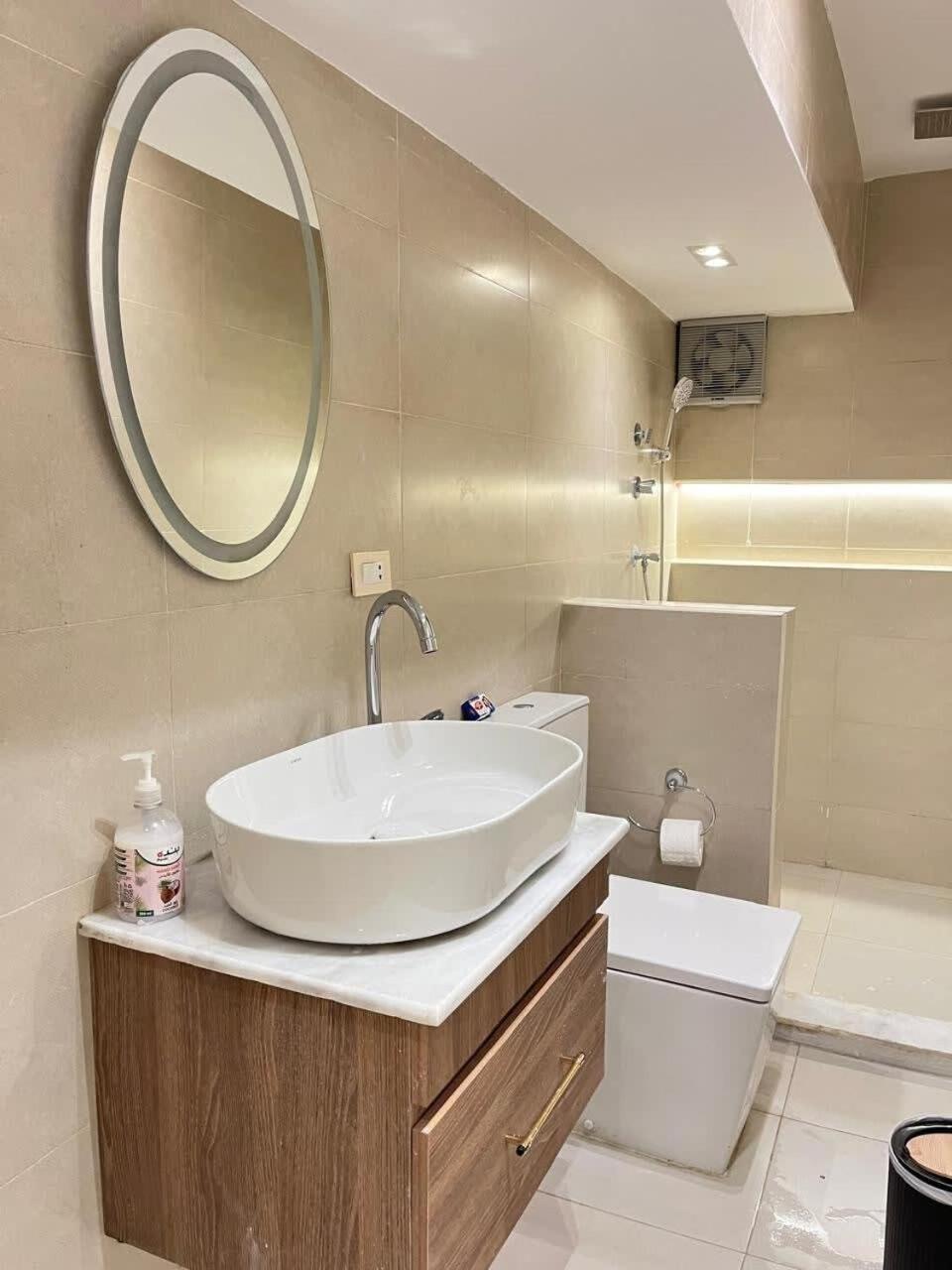 Zamalek beside hilton 4BR