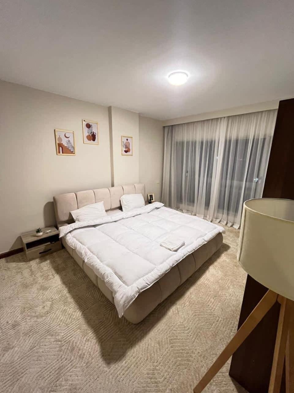 Zamalek beside hilton 4BR