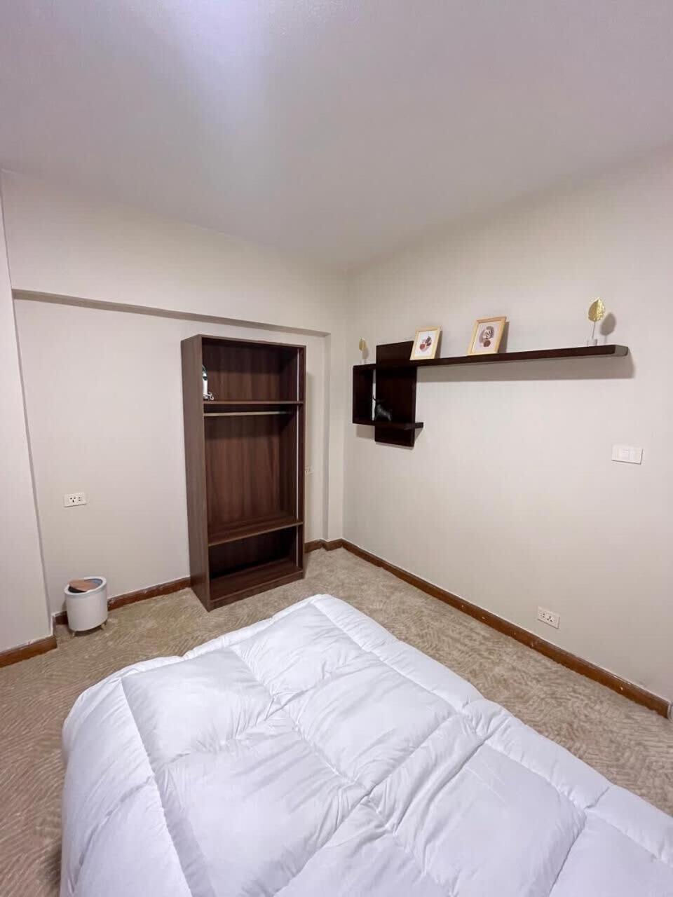 Zamalek beside hilton 4BR