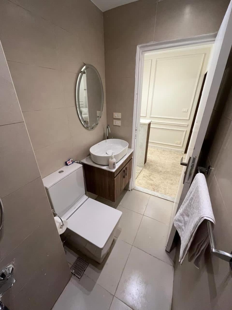 Zamalek beside hilton 4BR