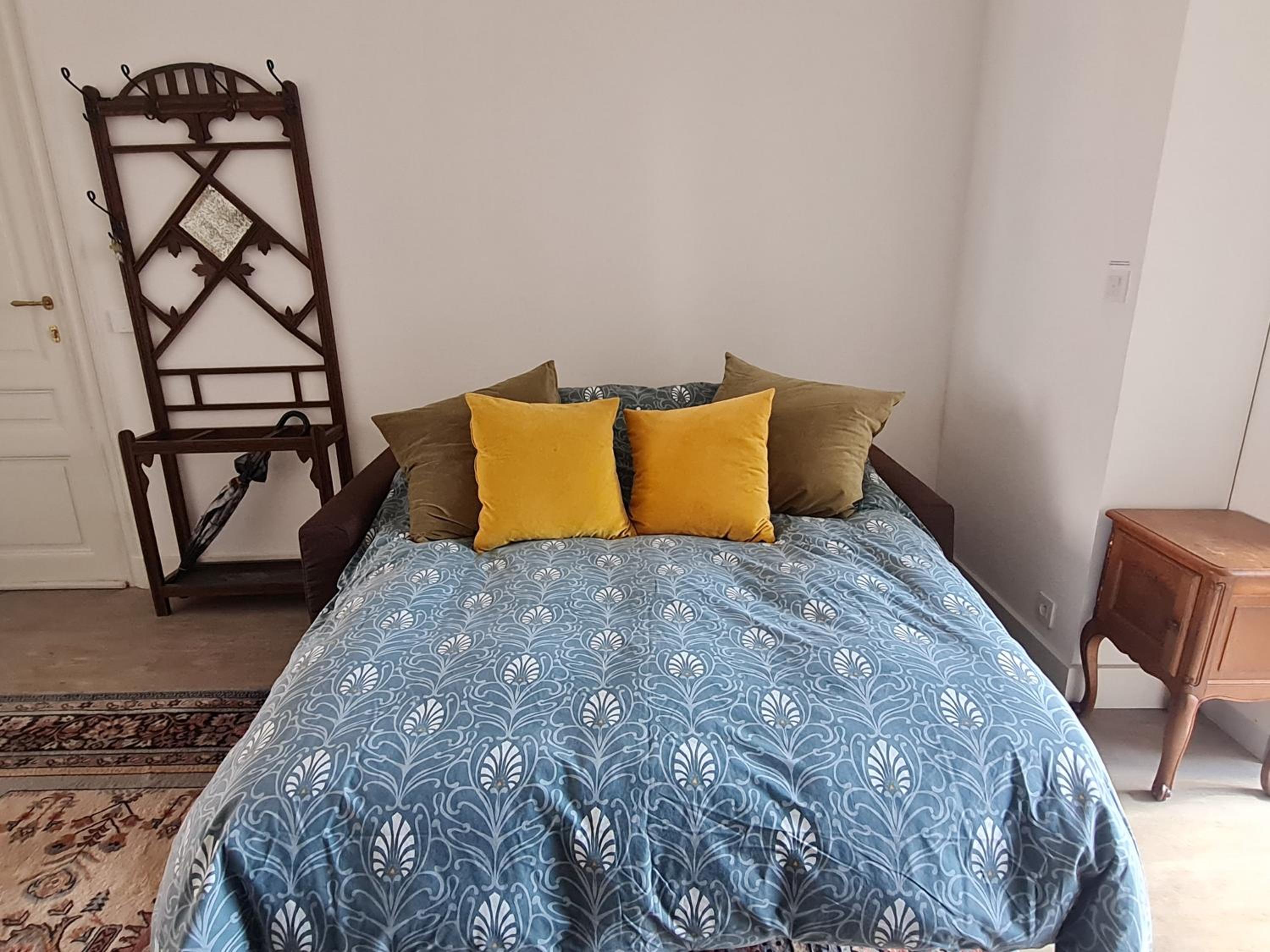 bedroom