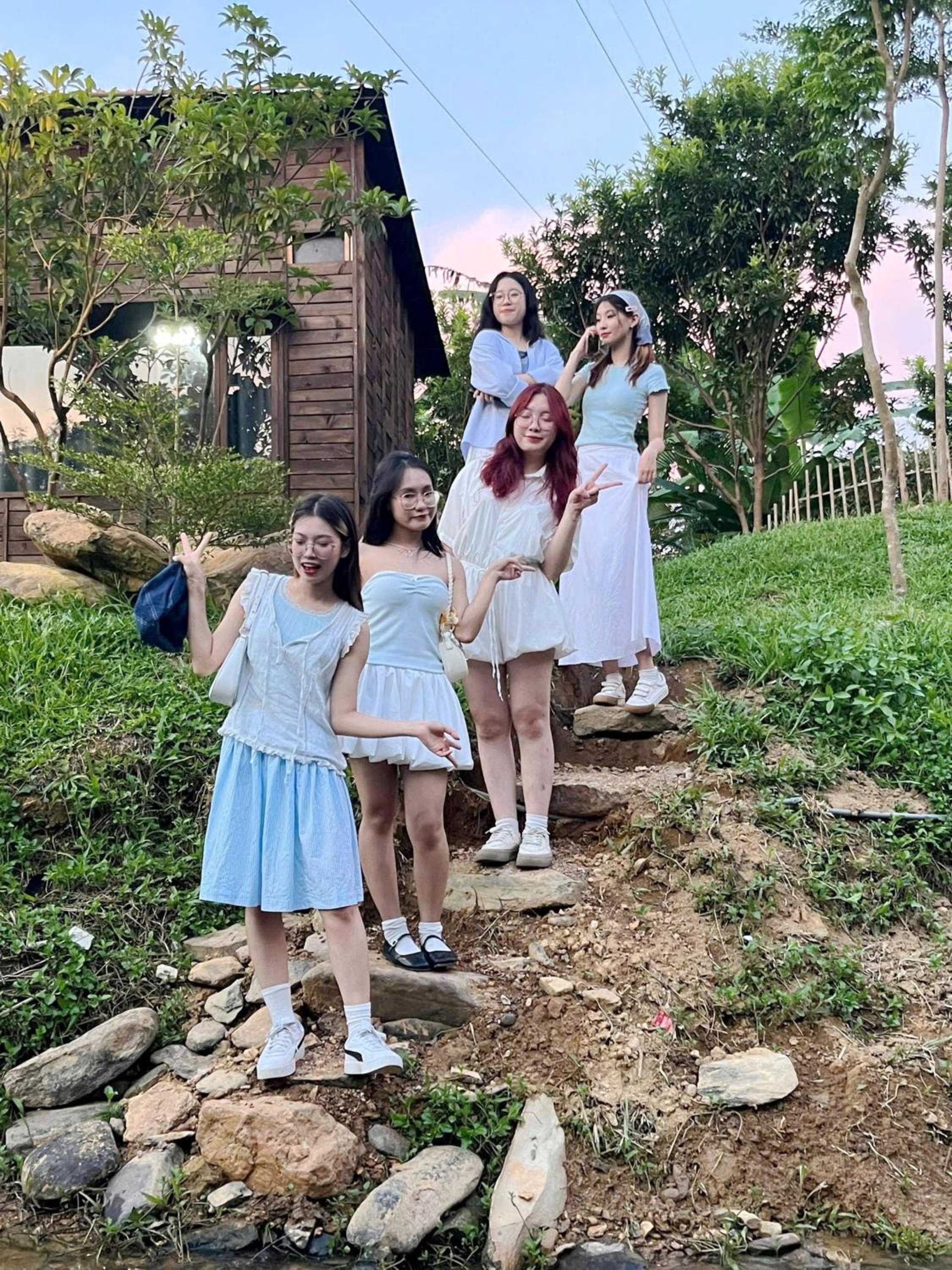 XIEM homestay