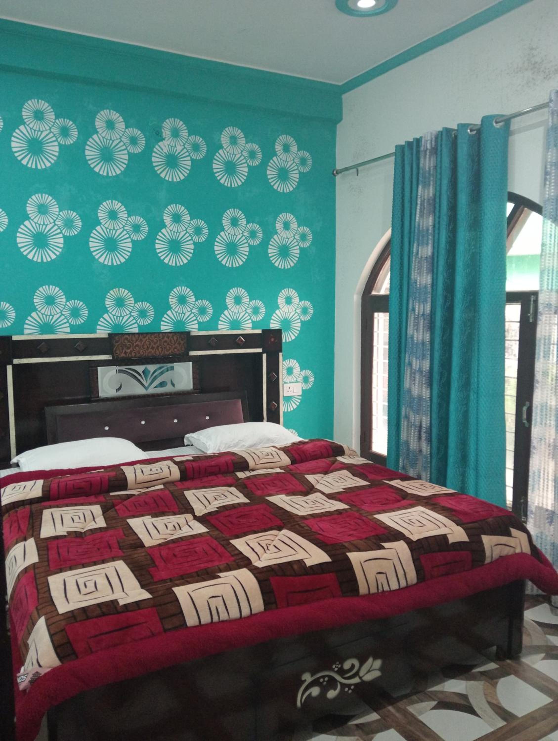 Singh Homestay Bhimtal view 3