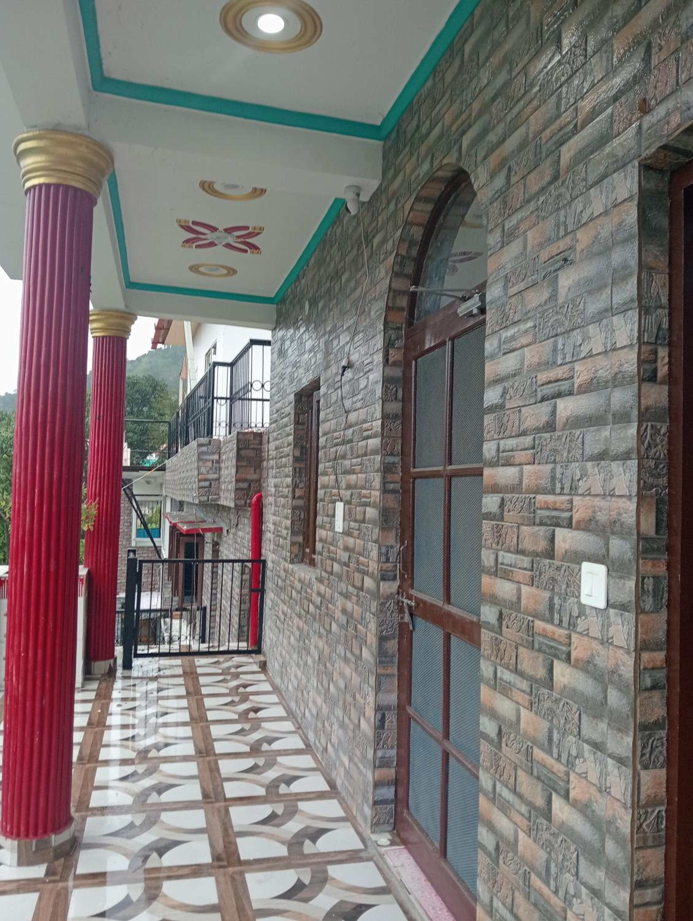 Singh Homestay Bhimtal view 4