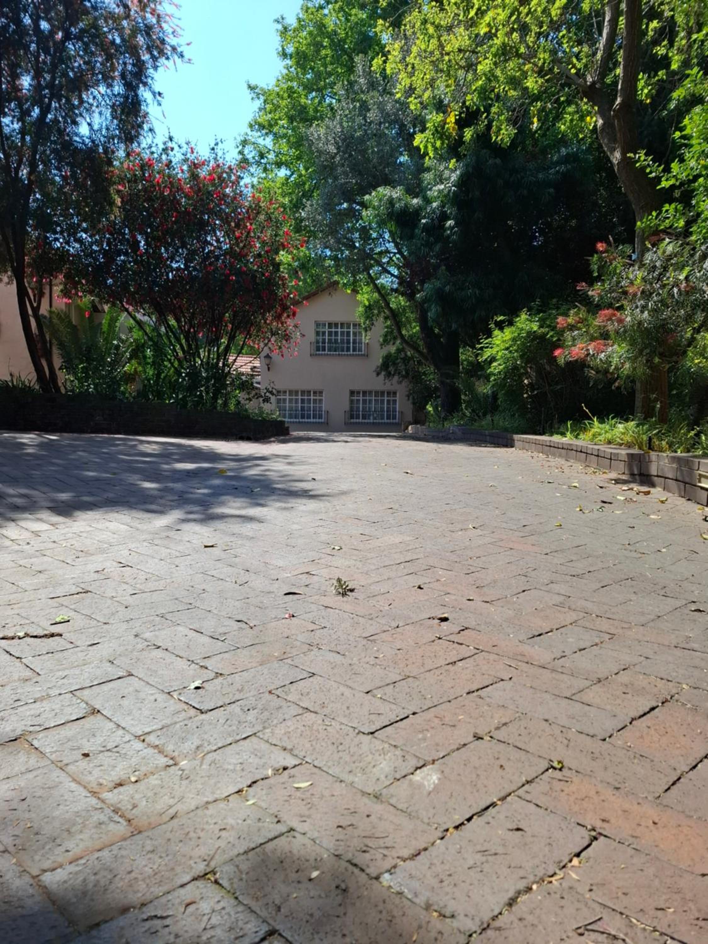 Villa54, Sandton