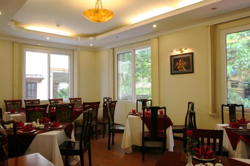 Sunny 1 Hotel HN - by BAY LUXURY