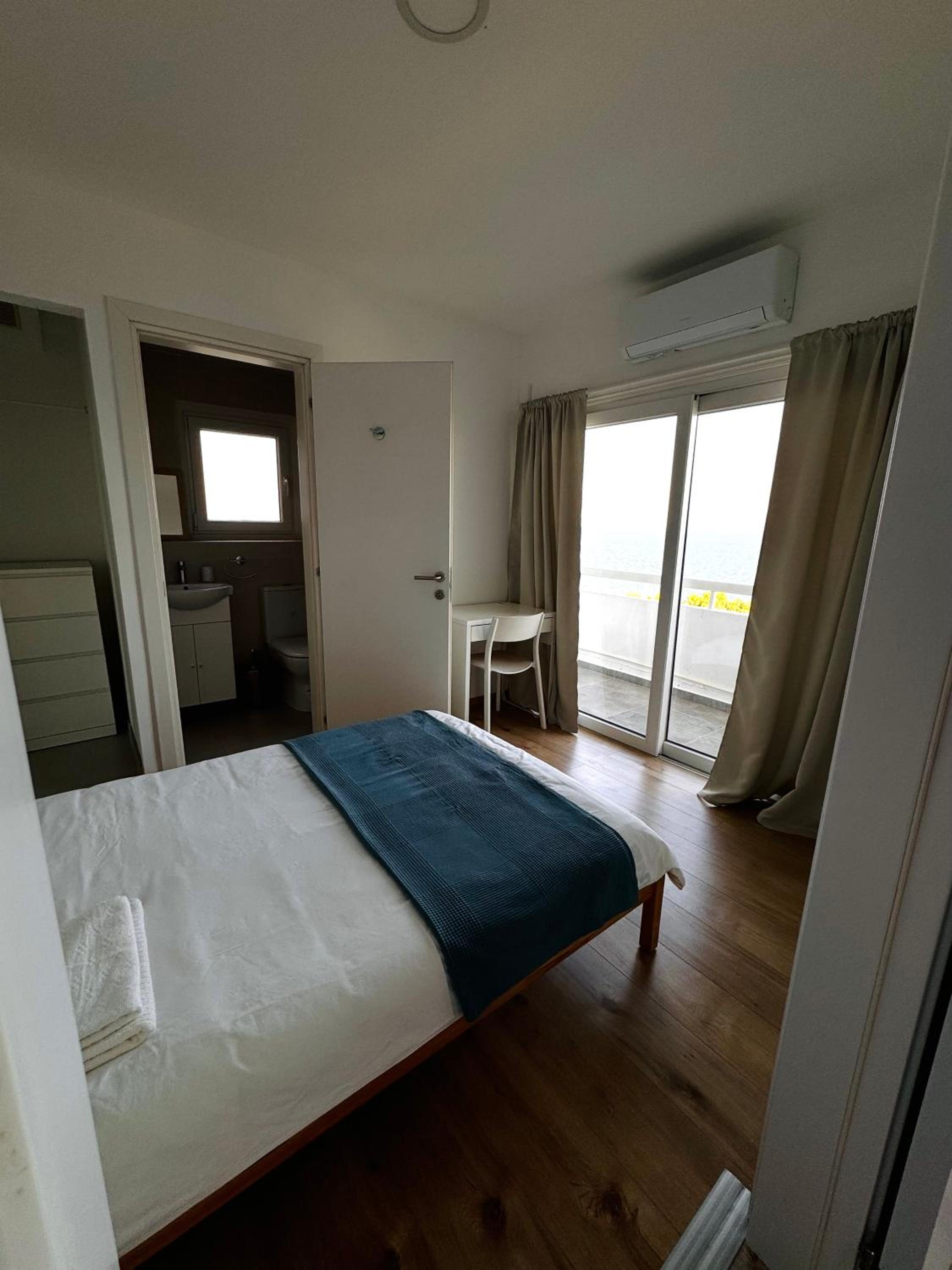 Sea view 3 bedrooms apartment