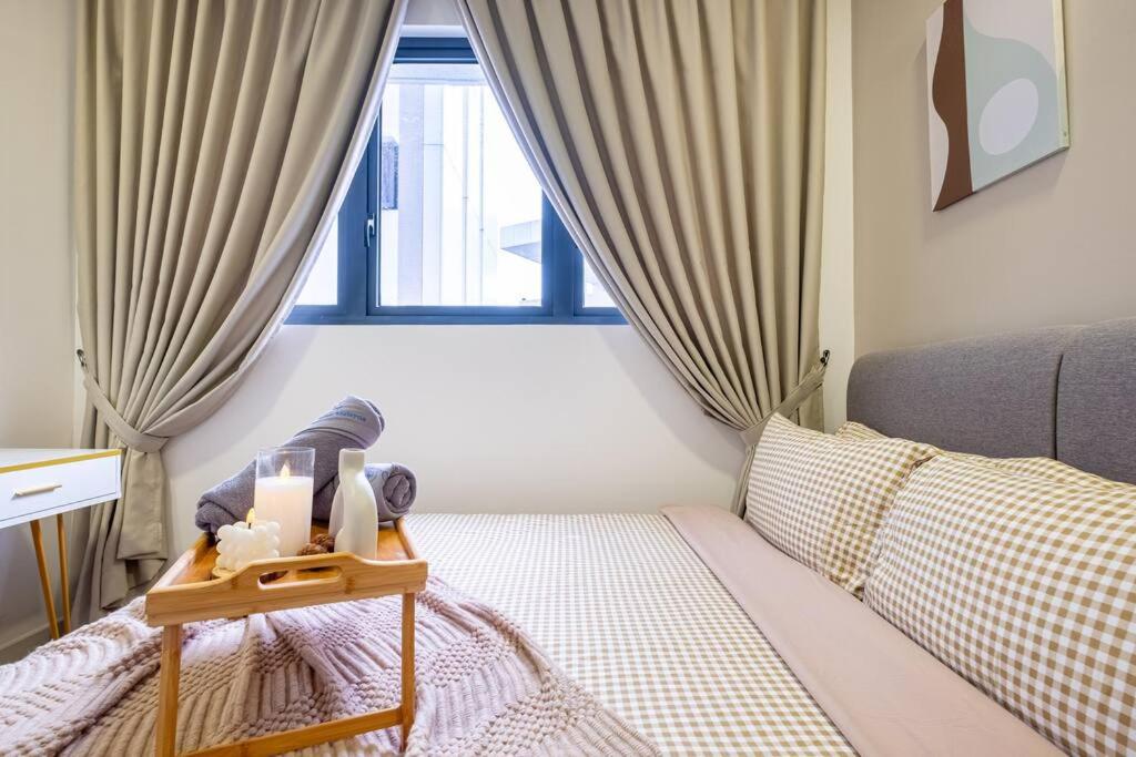Sunlight 4BR 9pax MVertica Sunway Velocity Mall