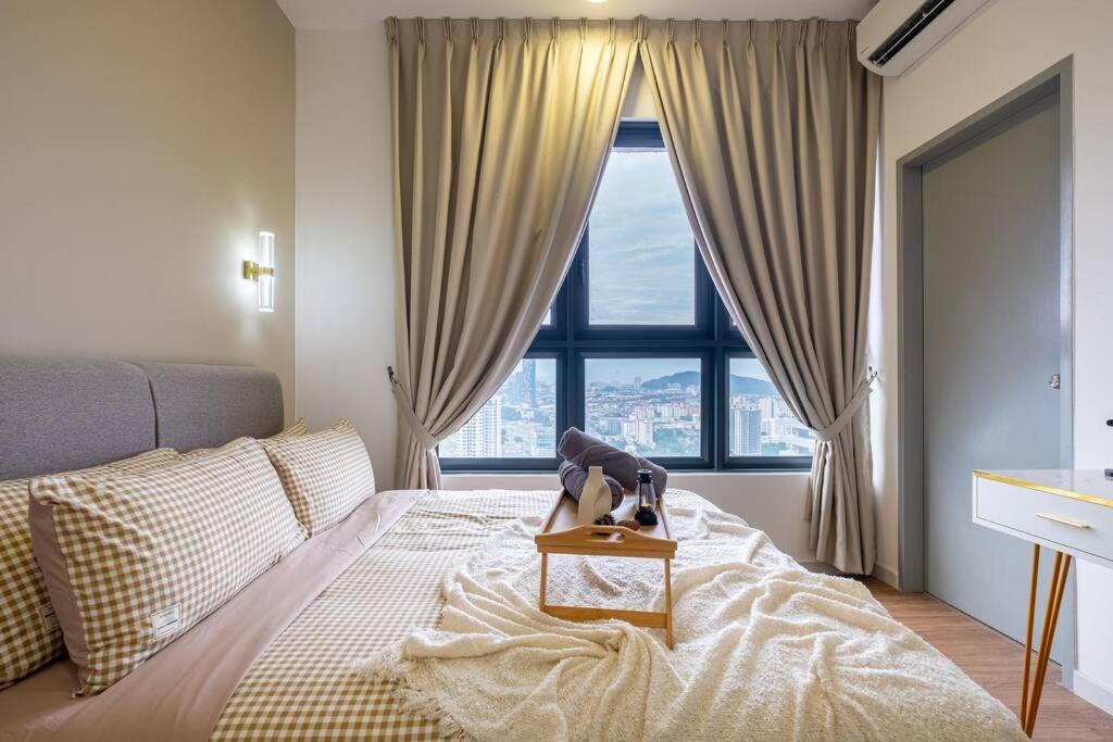 Sunlight 4BR 9pax MVertica Sunway Velocity Mall