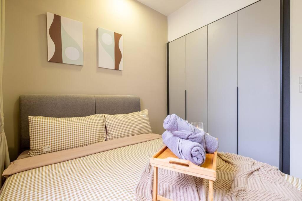 Sunlight 4BR 9pax MVertica Sunway Velocity Mall