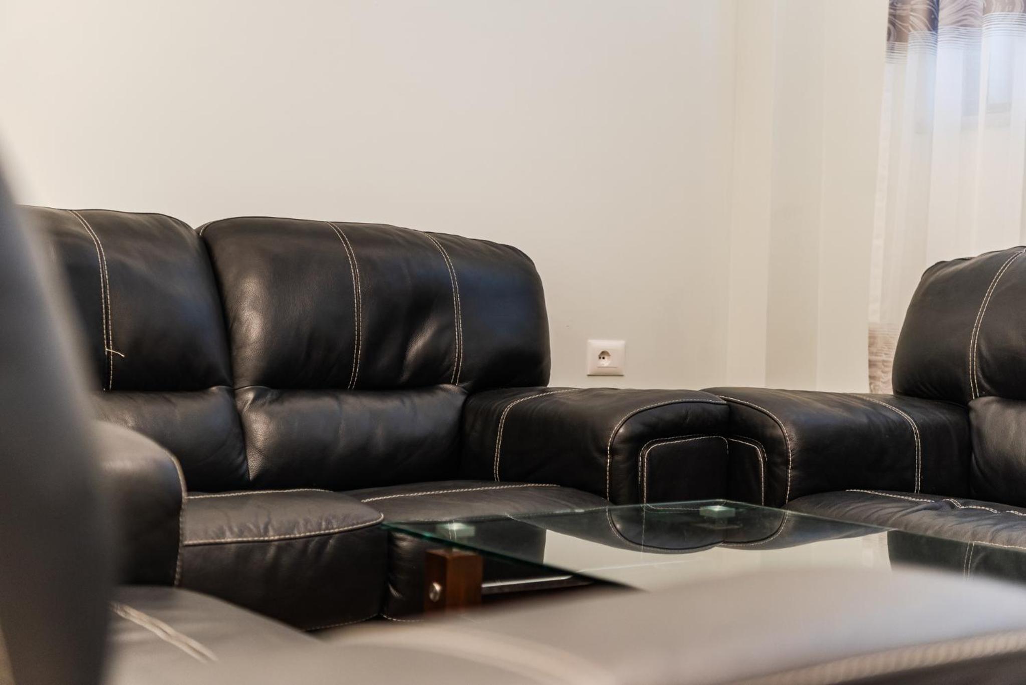 Summer Apartments D&A