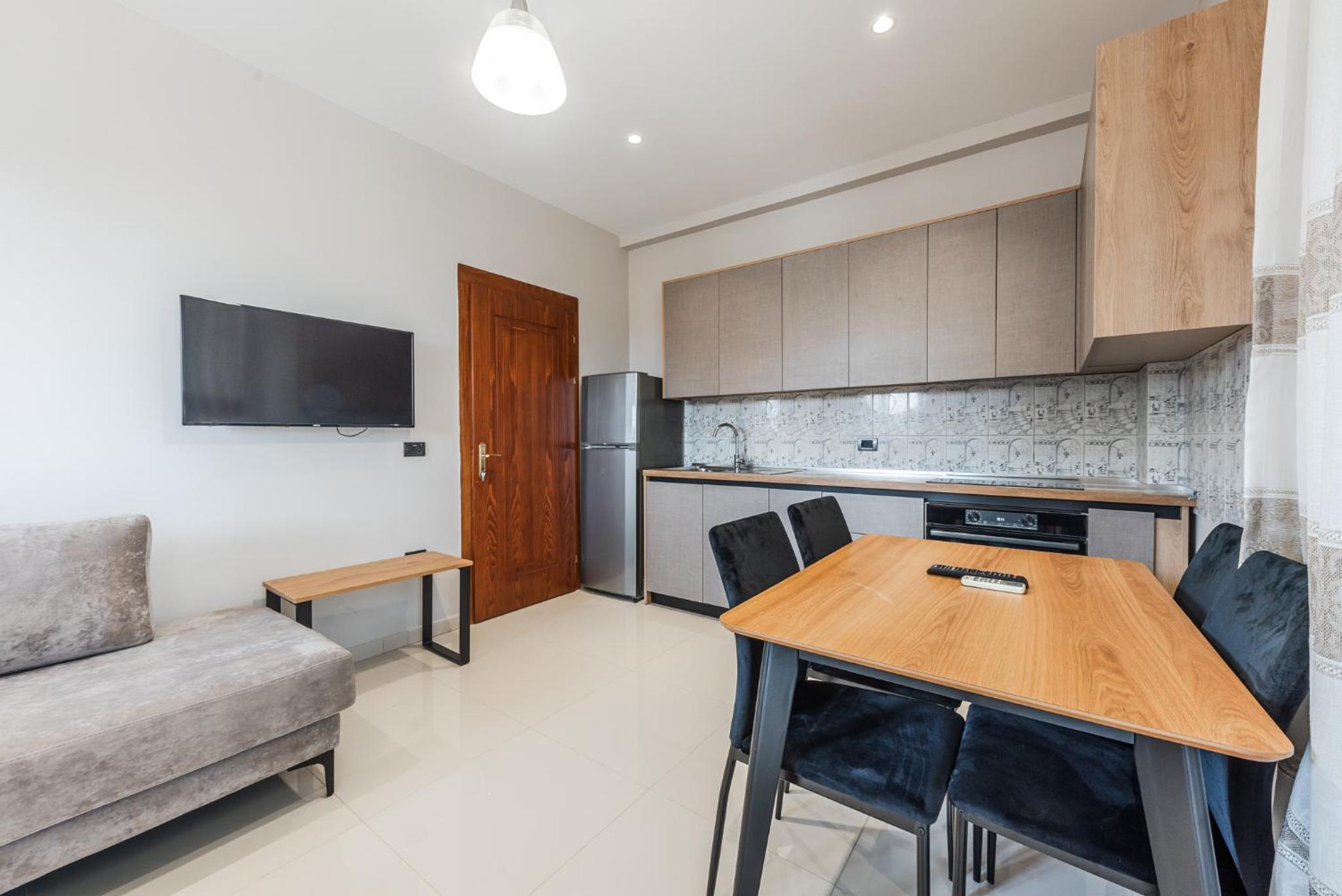 Summer Apartments D&A