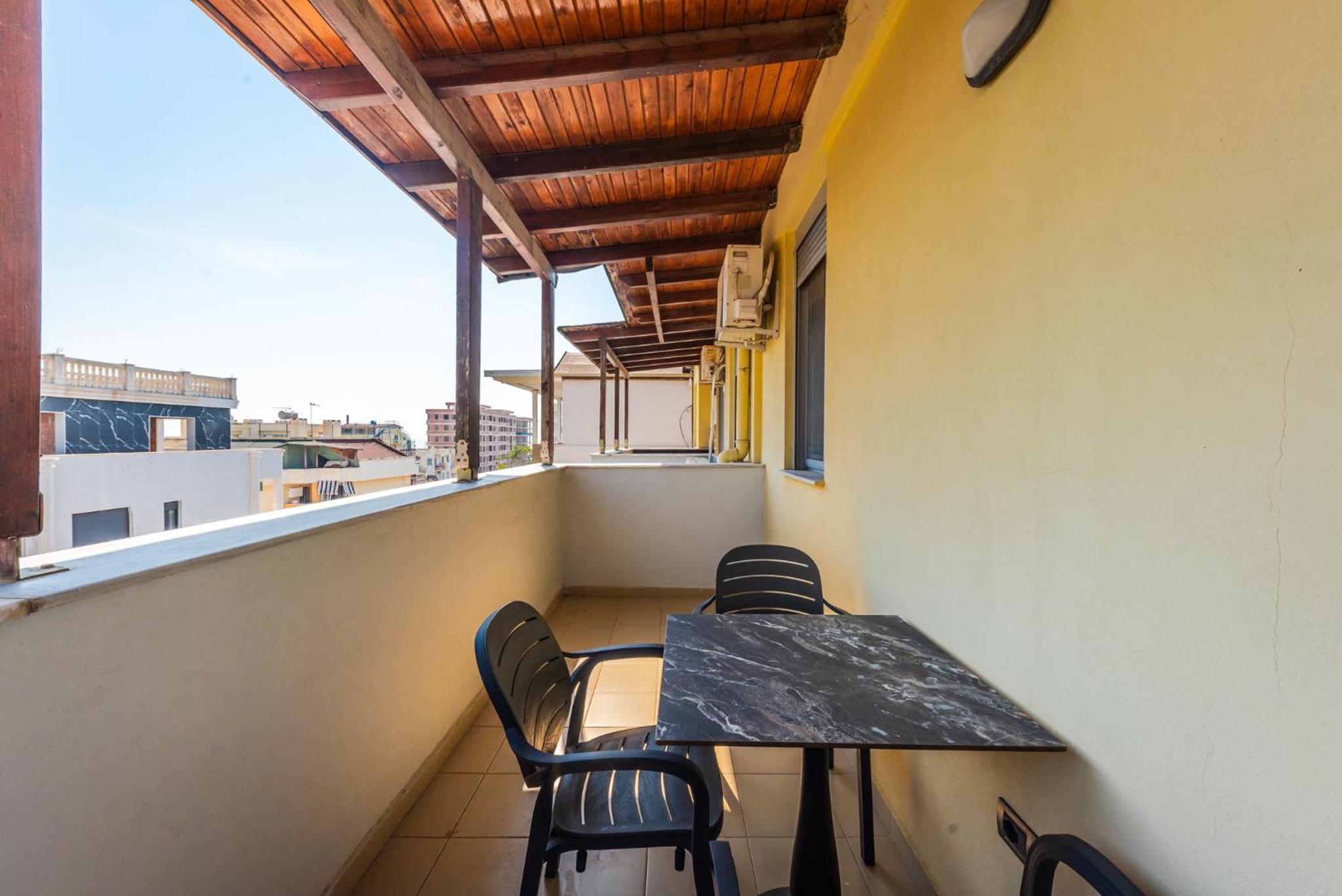 Summer Apartments D&A
