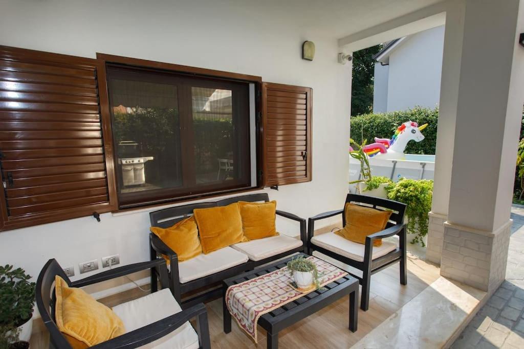 Emi's Villa