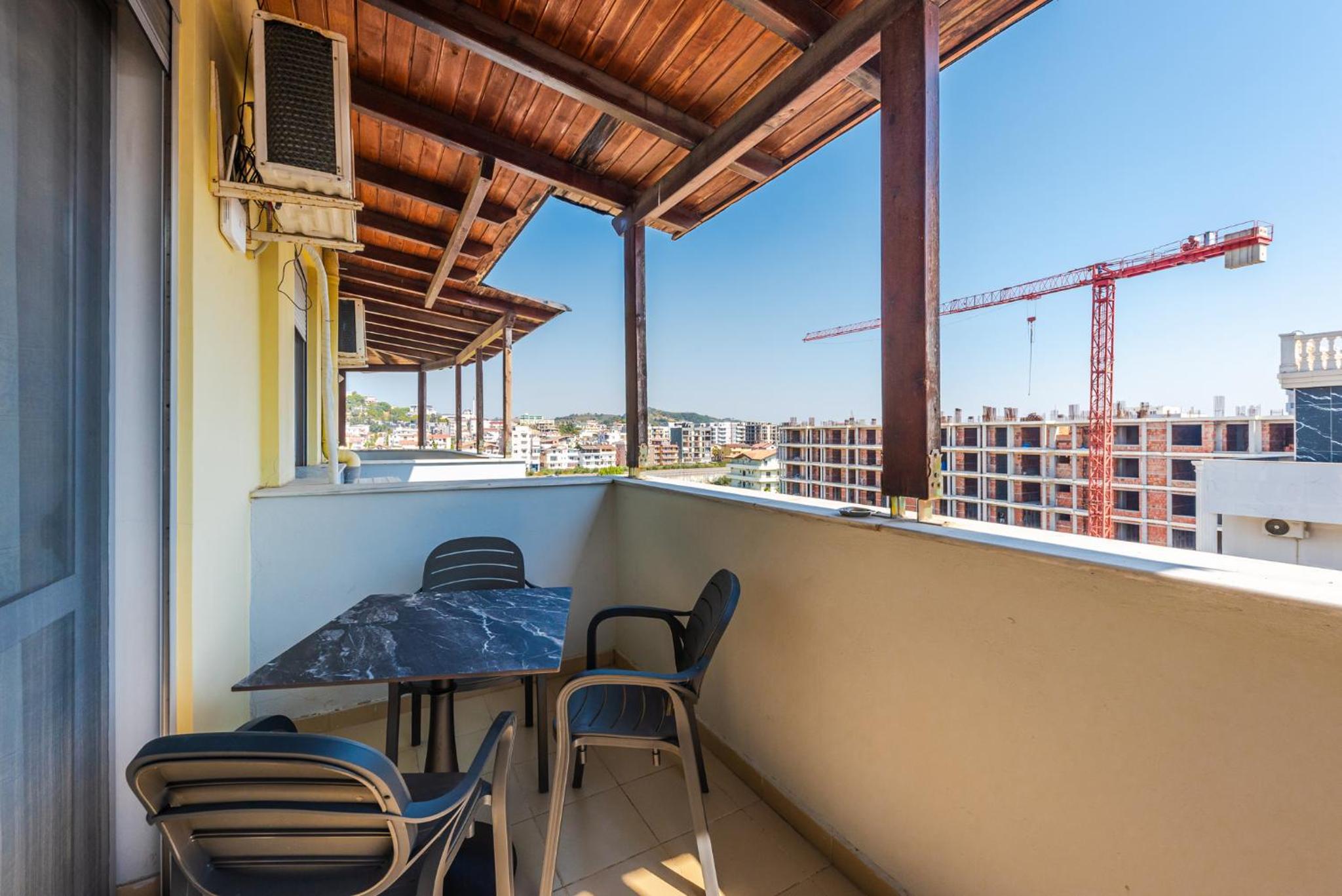 Summer Apartments D&A