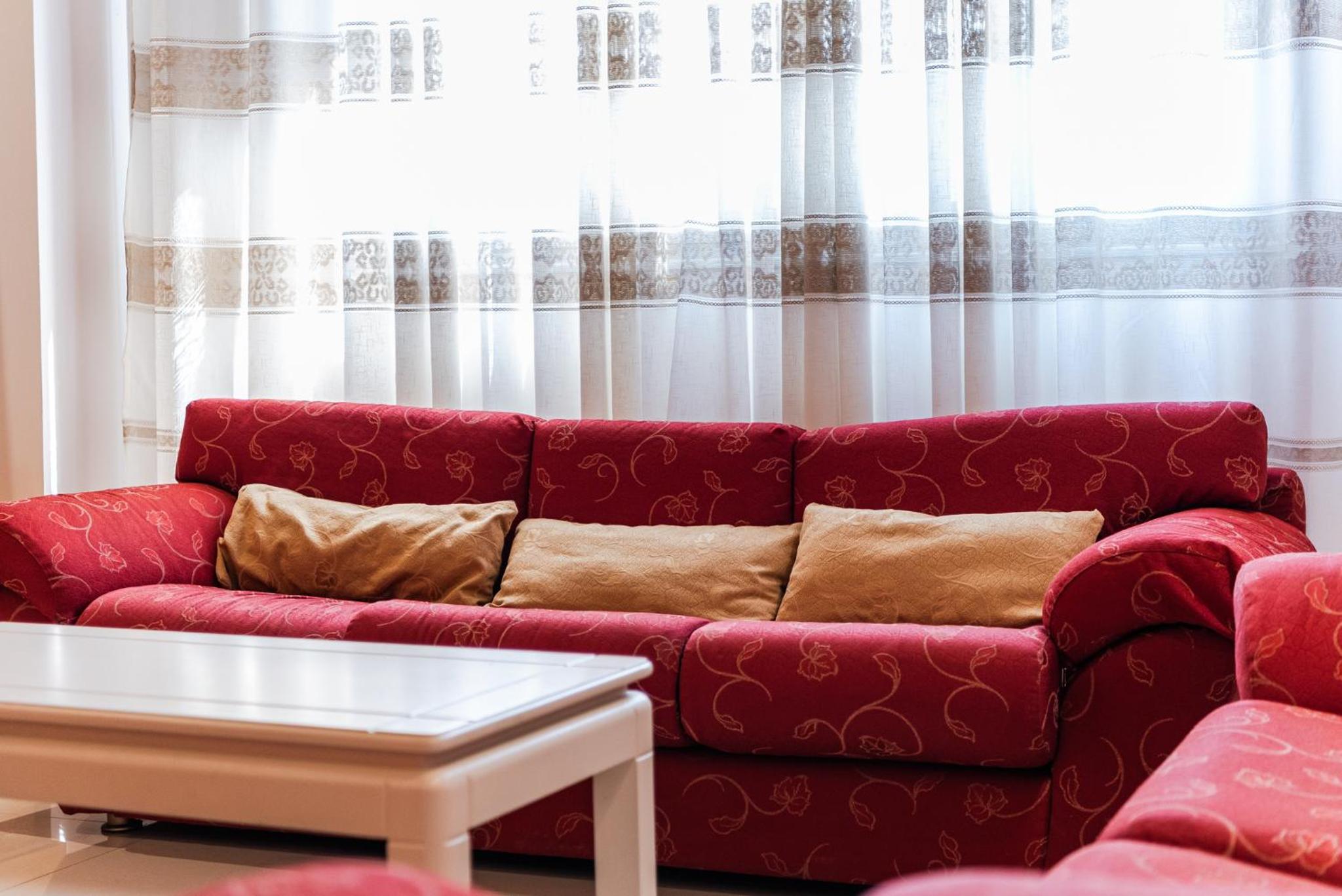 Summer Apartments D&A