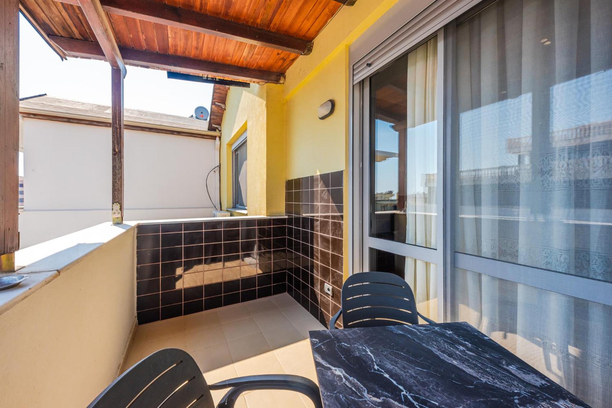 Summer Apartments D&A