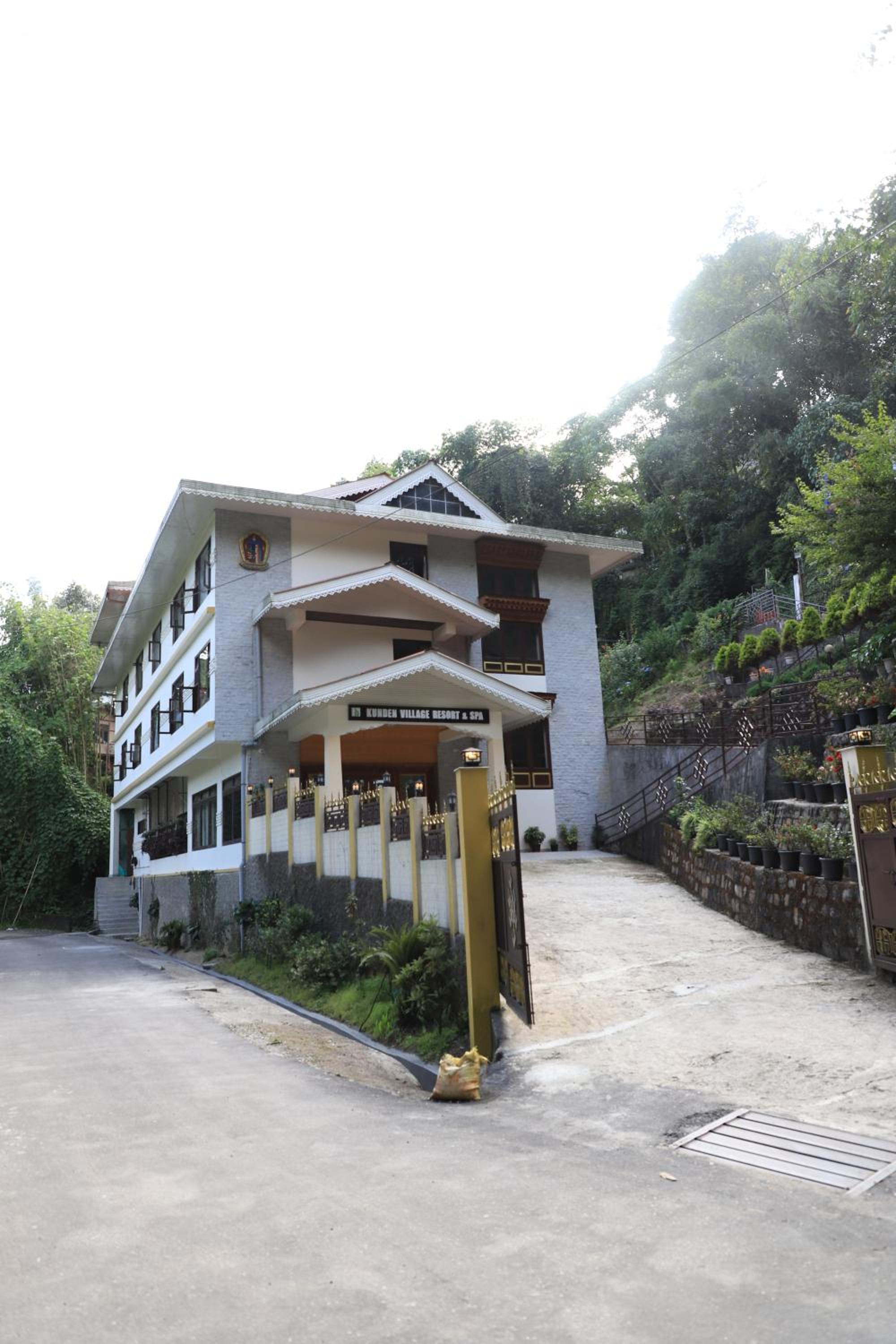 Kunden Fortune Resort a Scenic Nature Stay near Gangtok 15 mins from MG Marg view 5