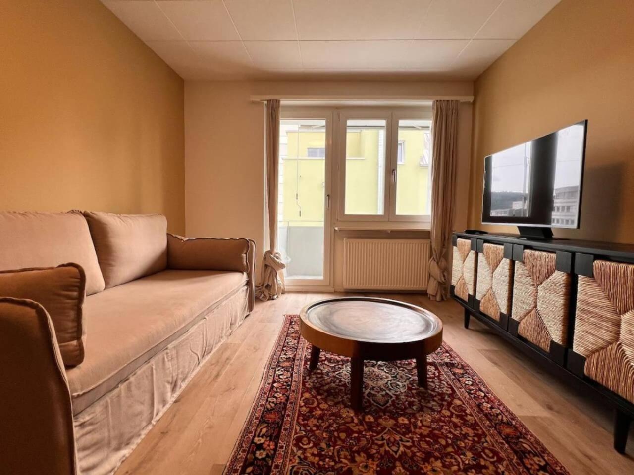 UP&GREAT Apartments - Stylish City Living