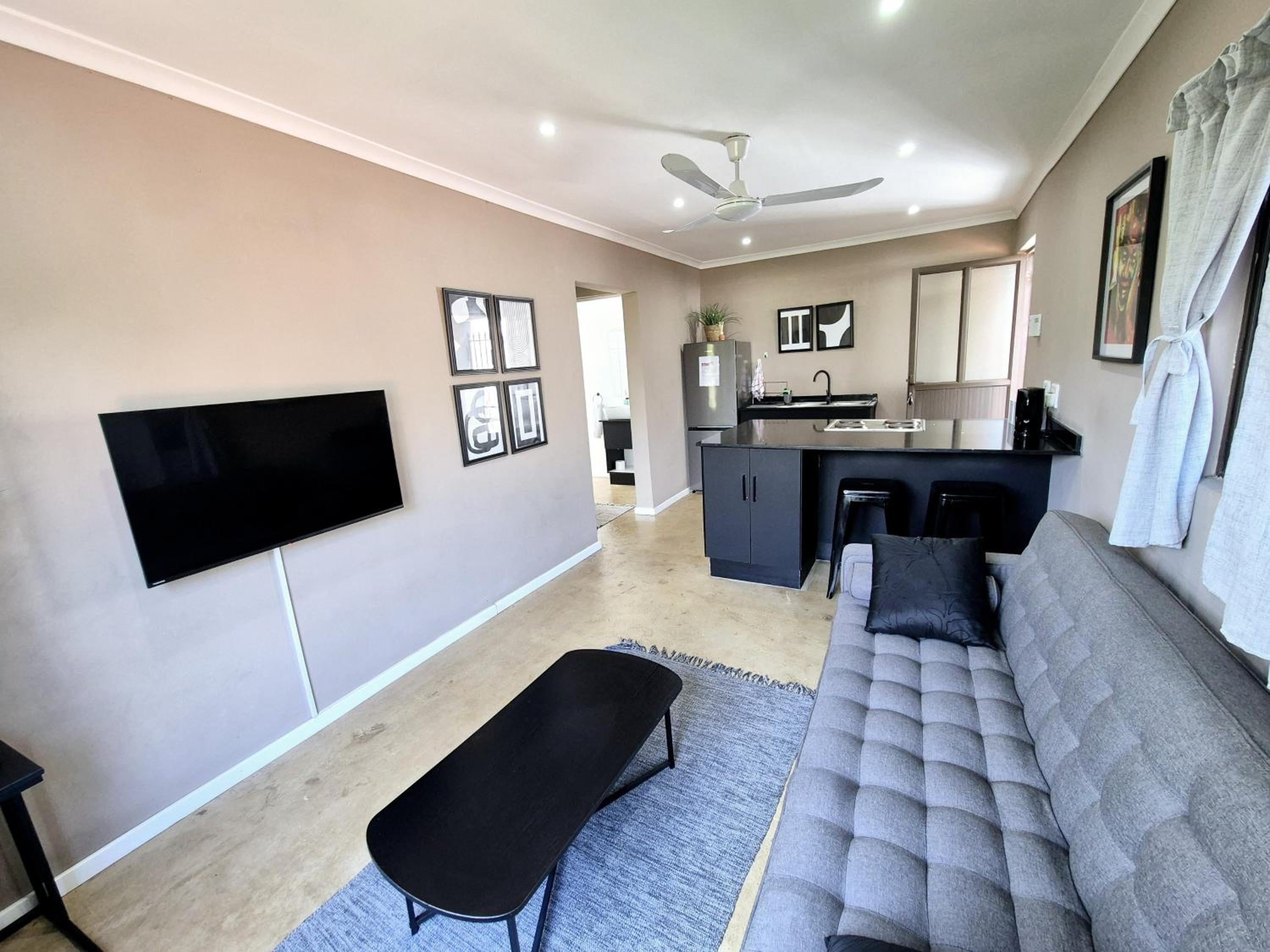 1 Bedroom Apartment - Unit 1 loadshedding free view 4