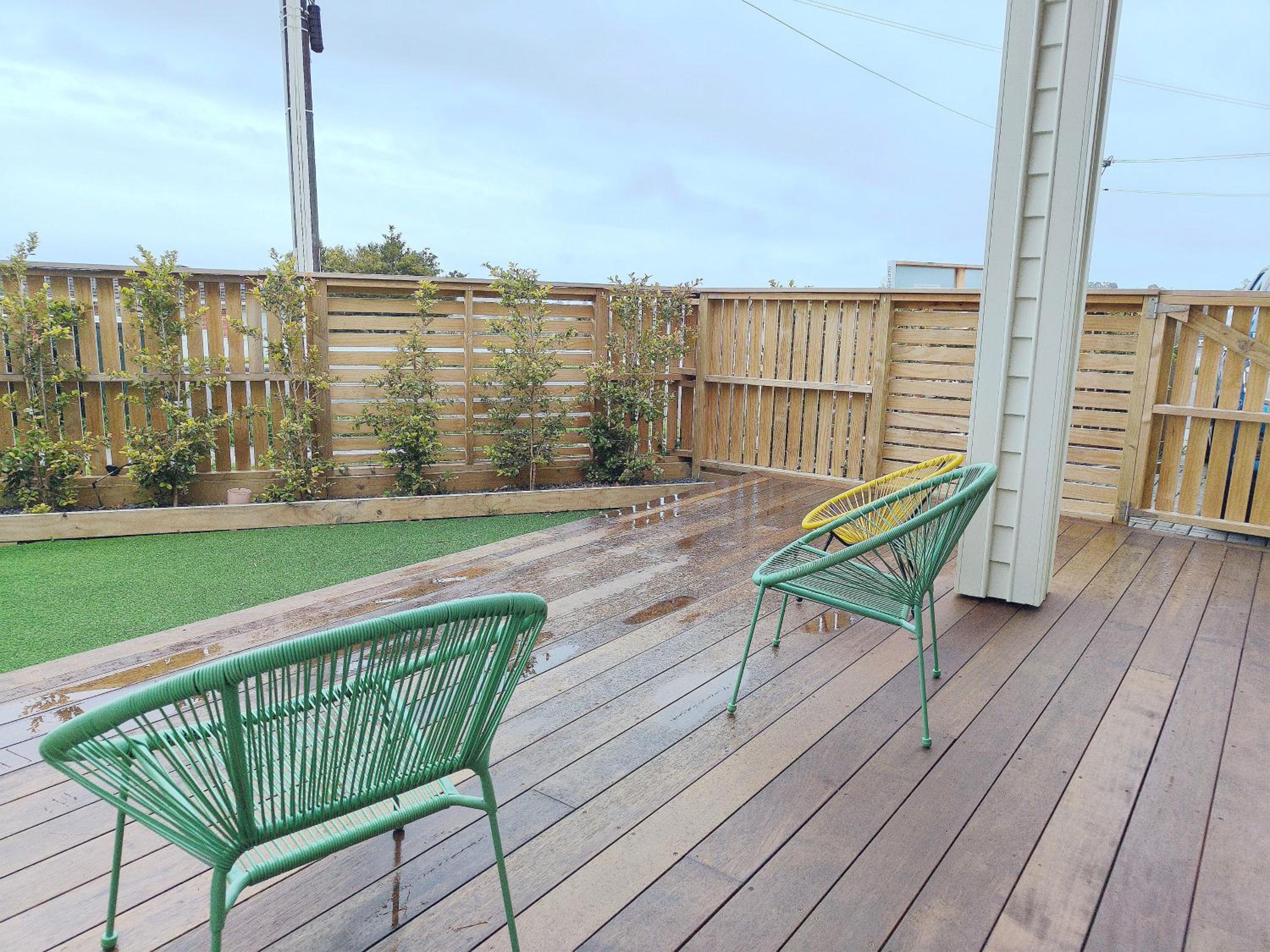 Stylish Family Retreat in Hillcrest Spa 4 Bedroom and Playroom
