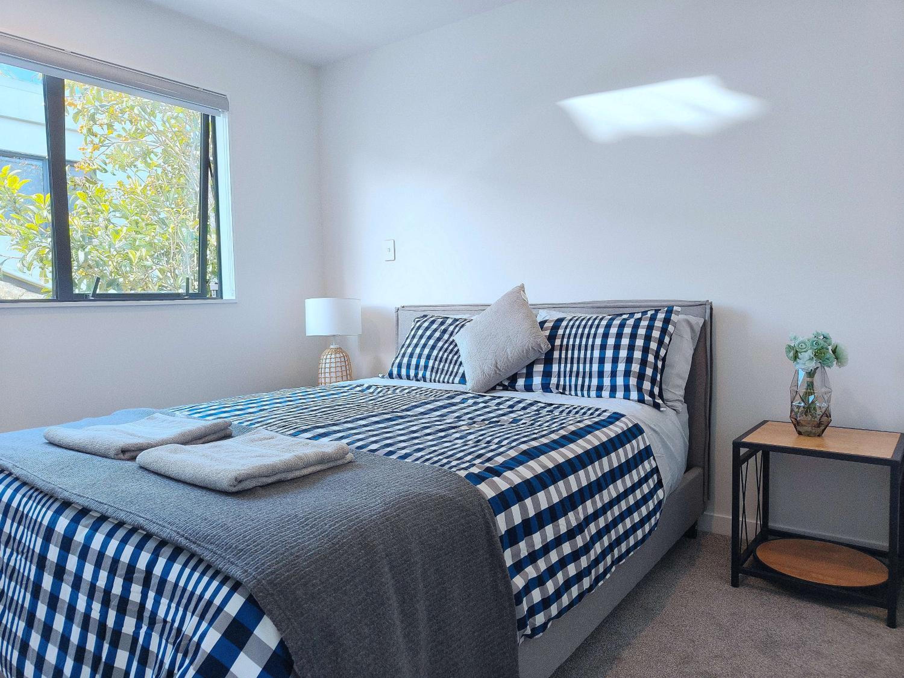 Stylish Family Retreat in Hillcrest Spa 4 Bedroom and Playroom