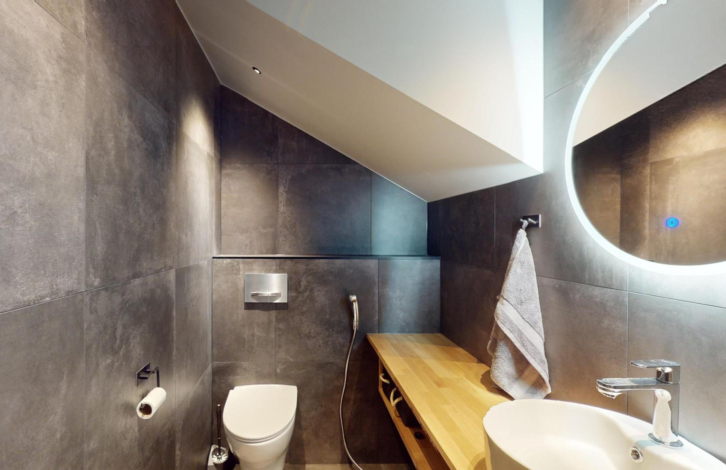 New 3-Bedroom Skiing Cabin - Levi view 5