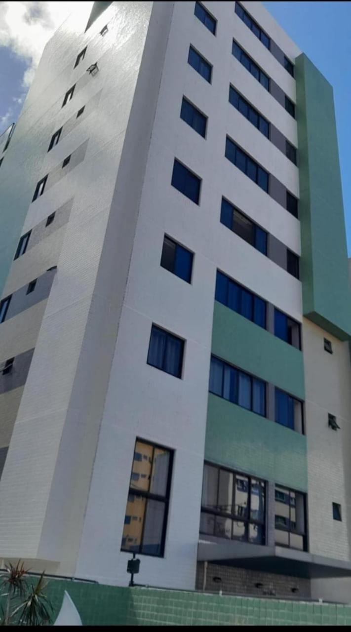 Apartamento em Cabo Branco, João Pessoa, pertinho na praia