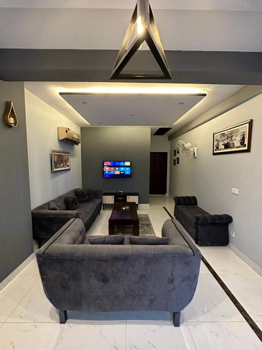 1 bed fully furnished apartment view 3