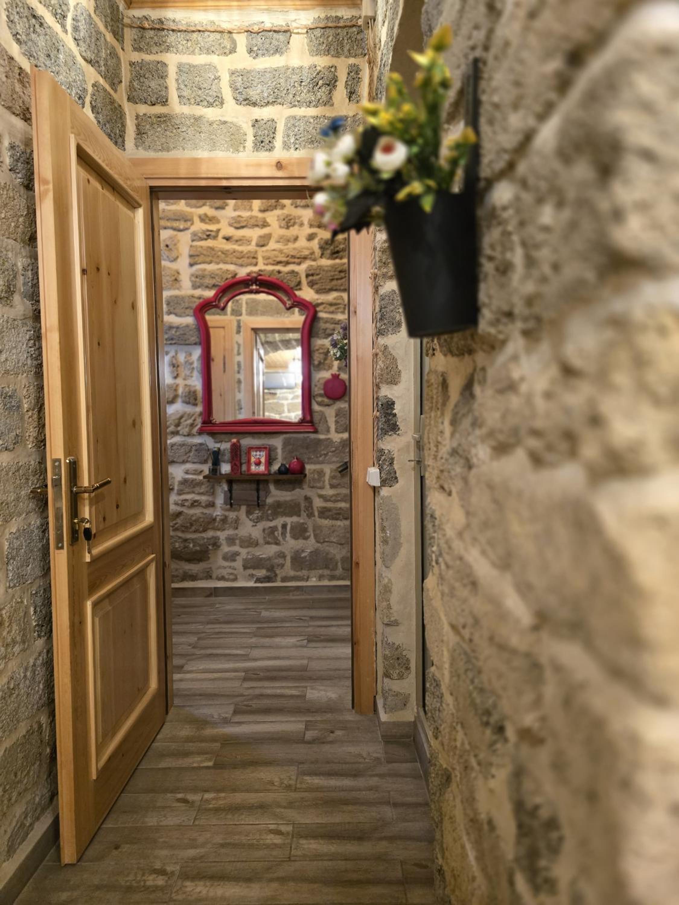 Sazeli Boutique Hotel