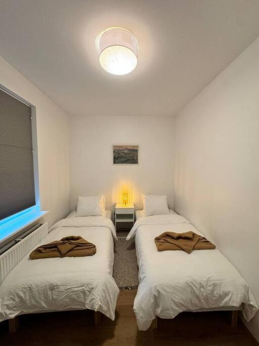 Comfort and Elegance in Downtown, Reykjavik view 2