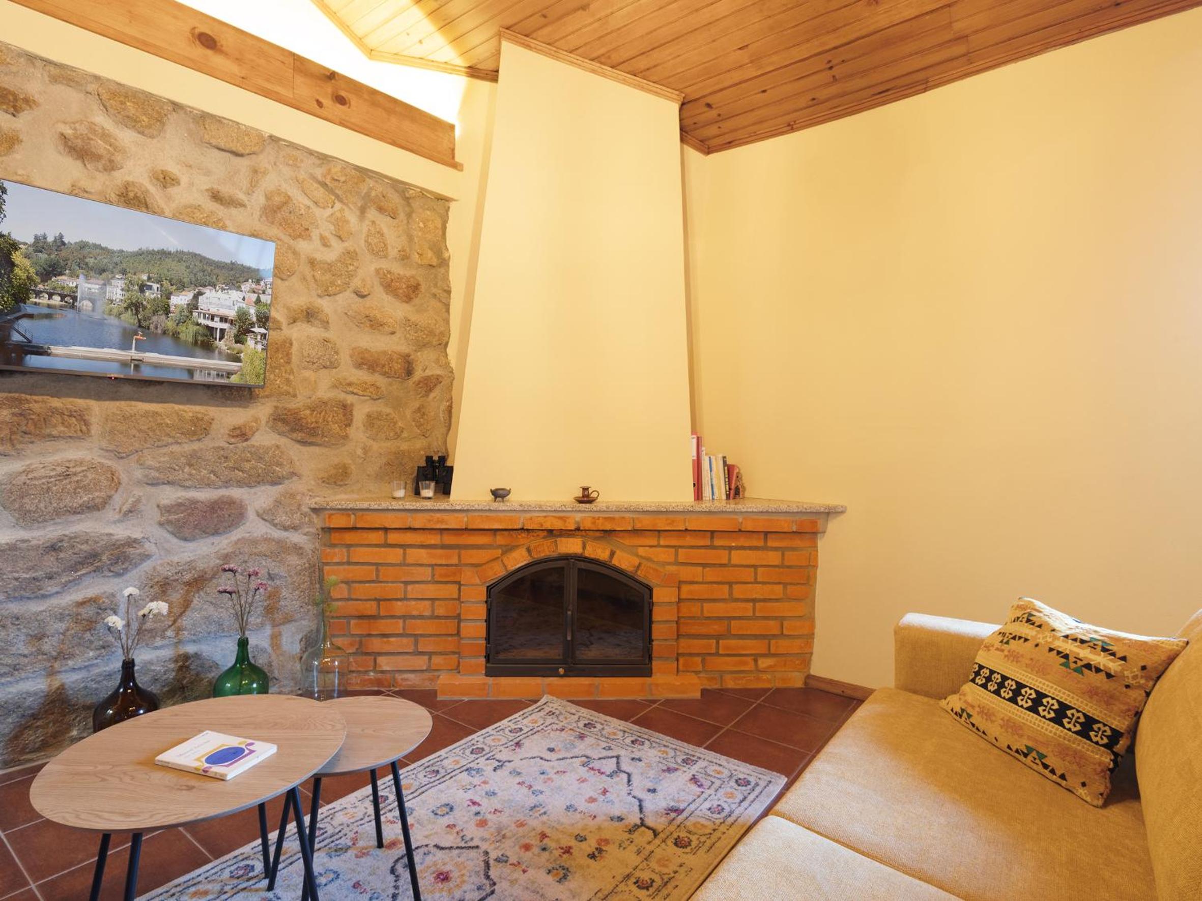Quintinha do Varoso - Little Red Cottage House view 4