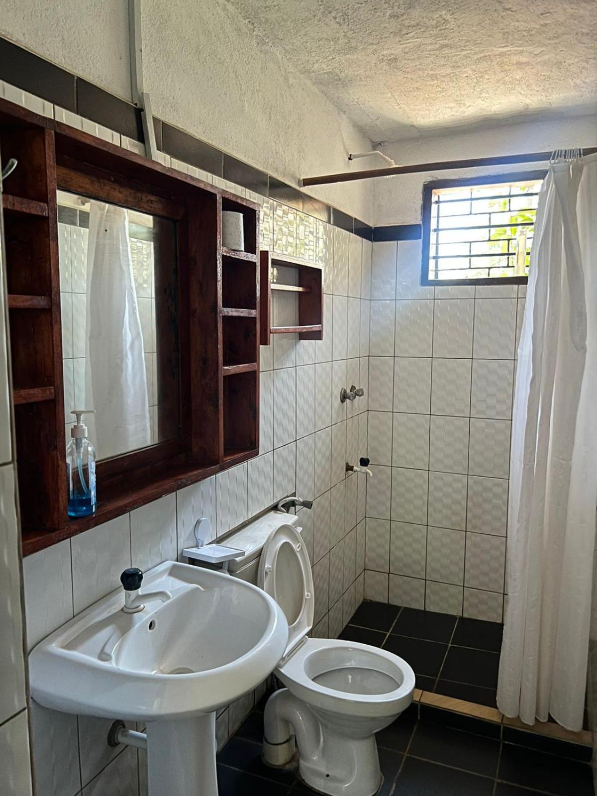 L Bungalow Diani Beach view 4
