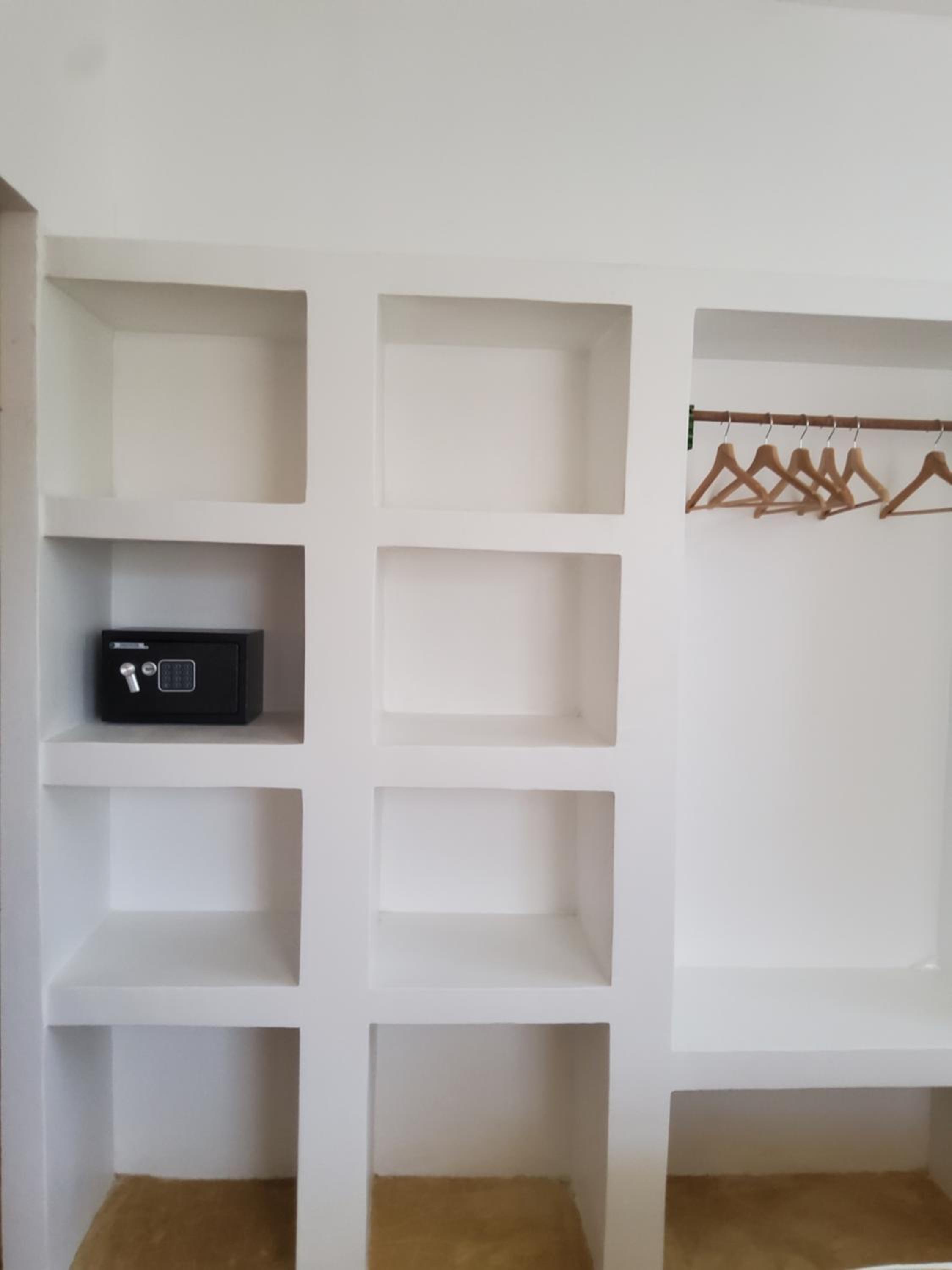 Iaia apartments