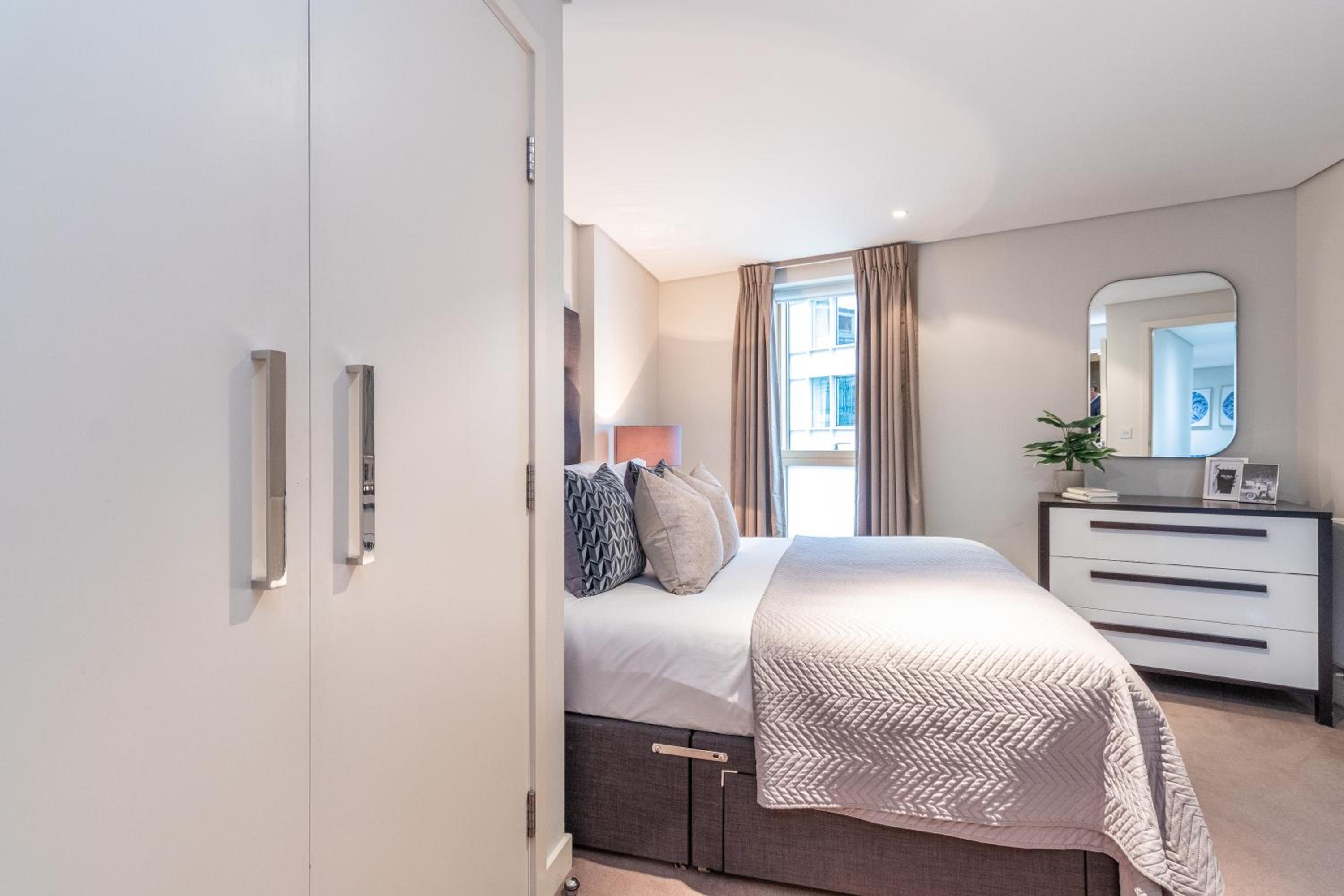 Merchant Square Apartments