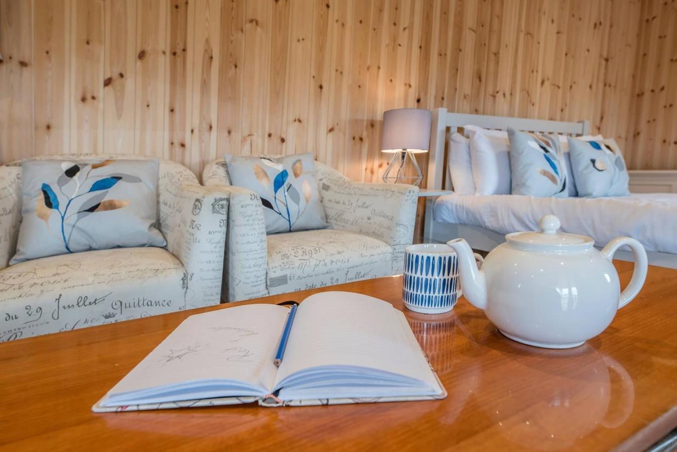 River Retreat, Aldeburgh view 5