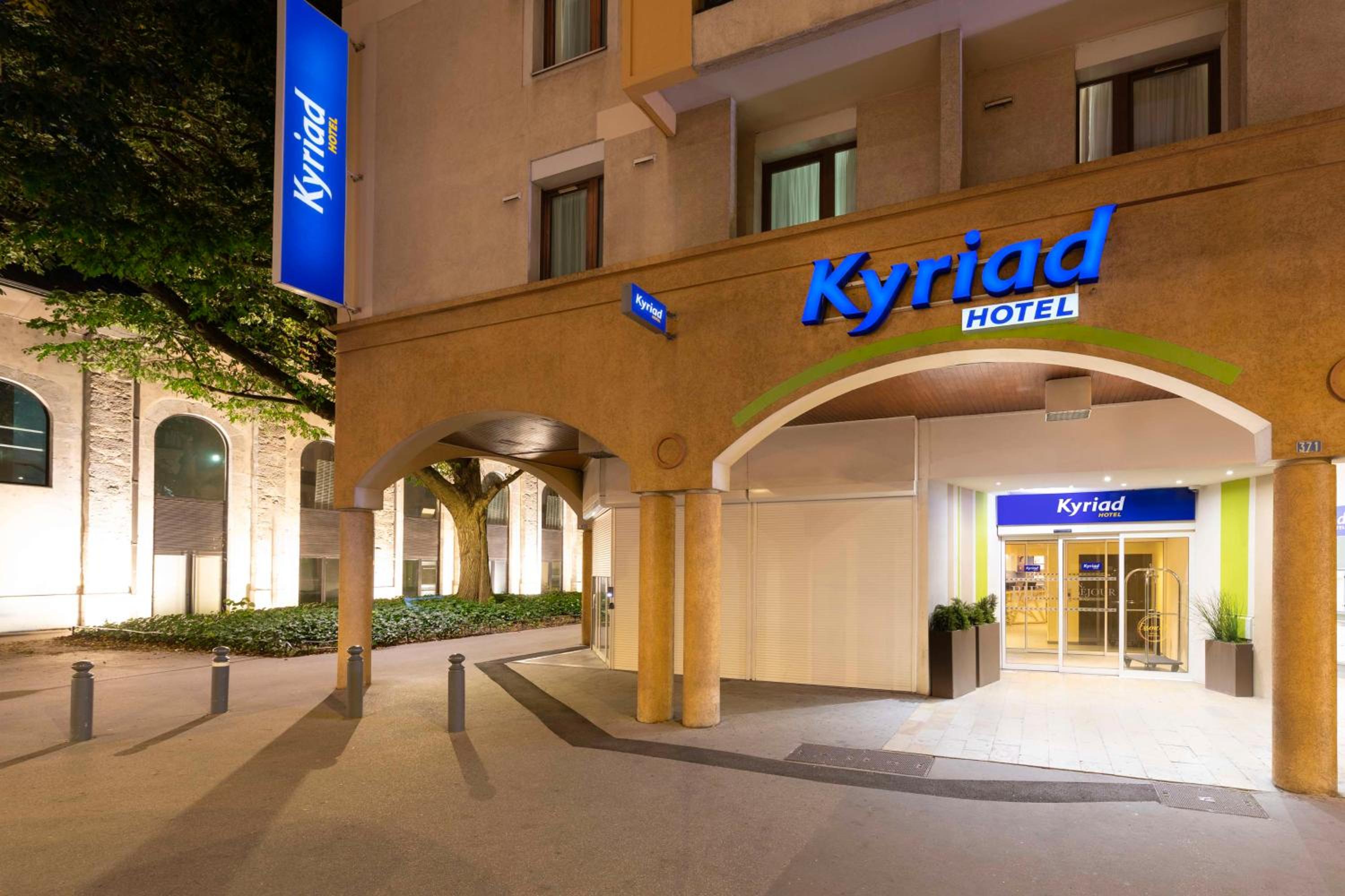 Chambery Vacations - Kyriad Chambery Centre - Hotel et Residence - Property Image 5