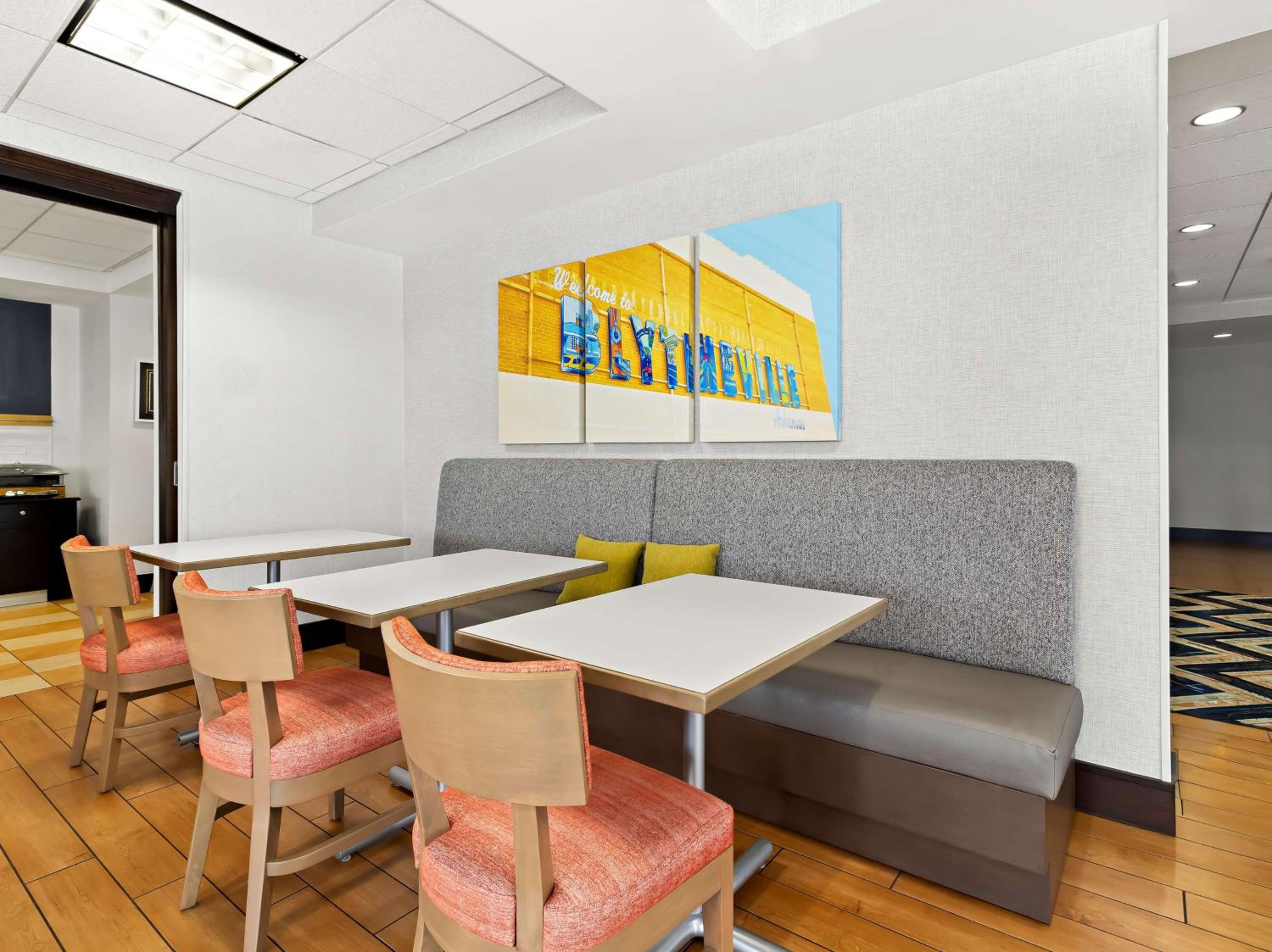 Blytheville Vacations - Hampton Inn Blytheville - Property Image 23